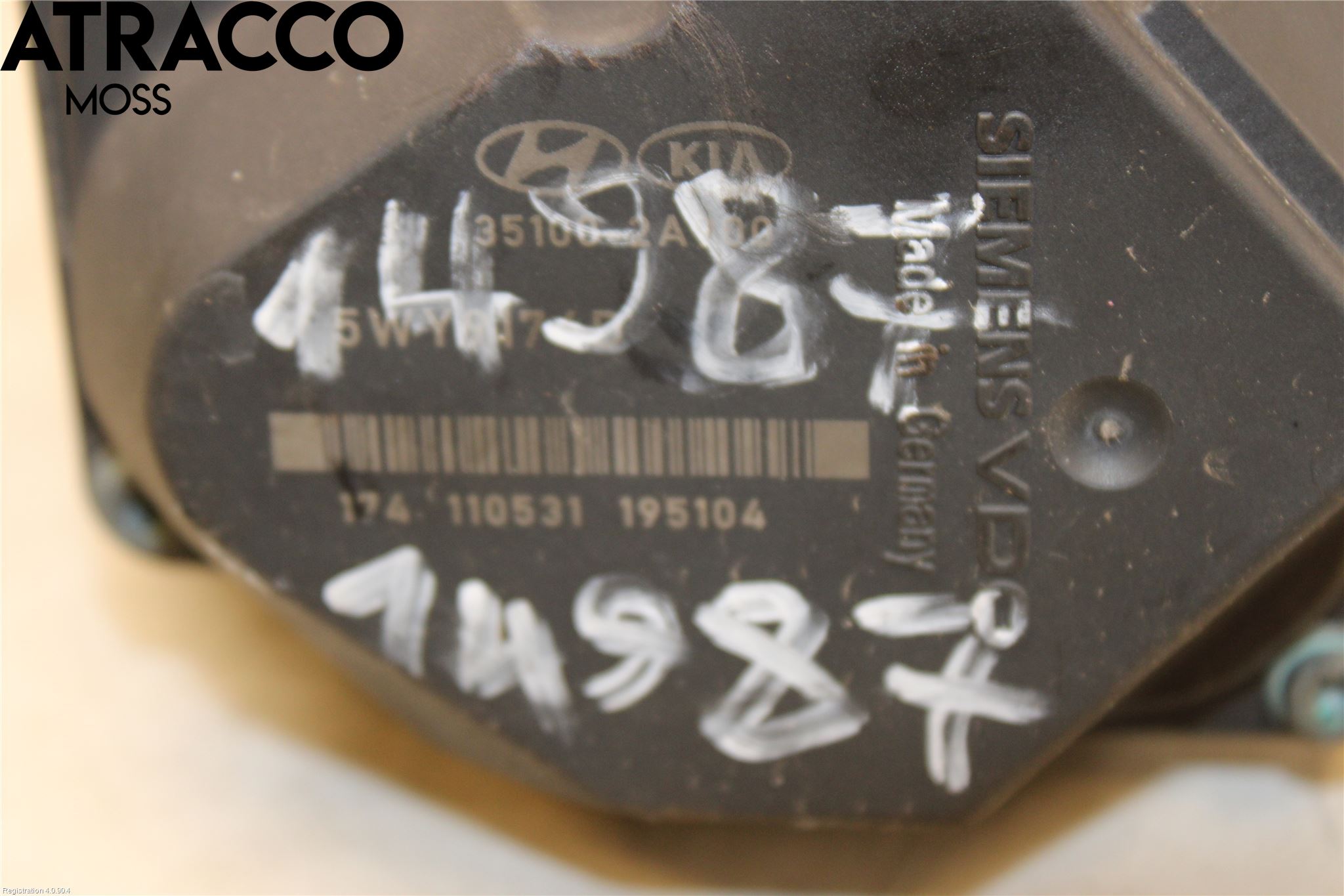 Hyundai i40 08-15 Inns Spjeldhus