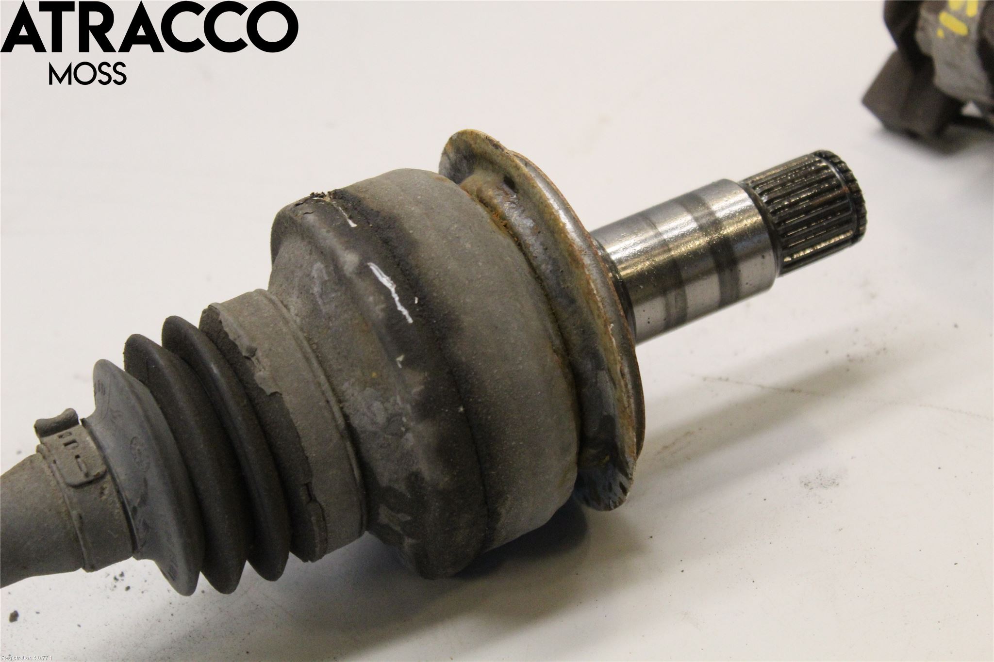 Mercedes-Benz MB E-KLASS (W212) 09-16 Drivaksel Bak Kompl Venstre