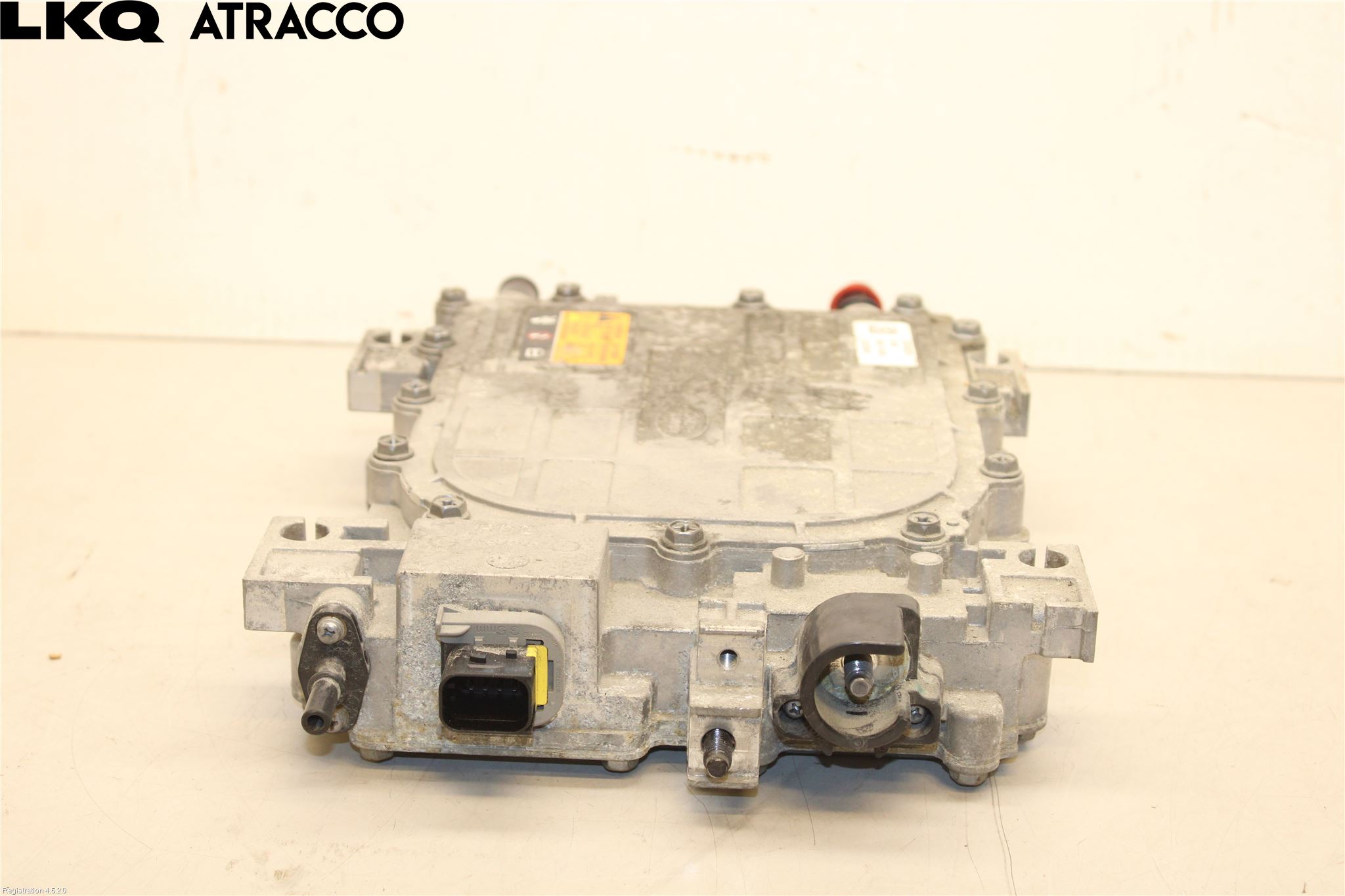 Jaguar I-PACE 18- Hybridconverter