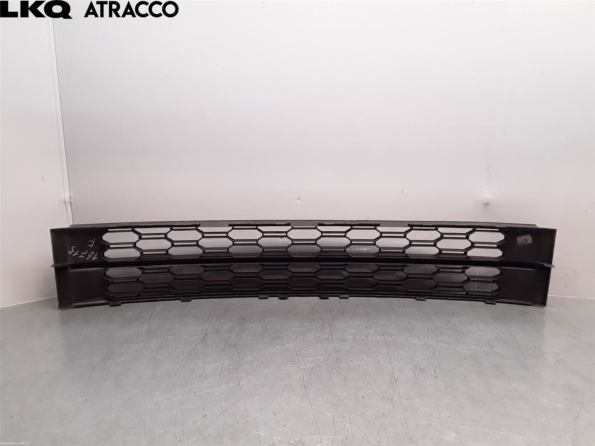 Skoda OCTAVIA (5E) 13-20 Grilldel Midt