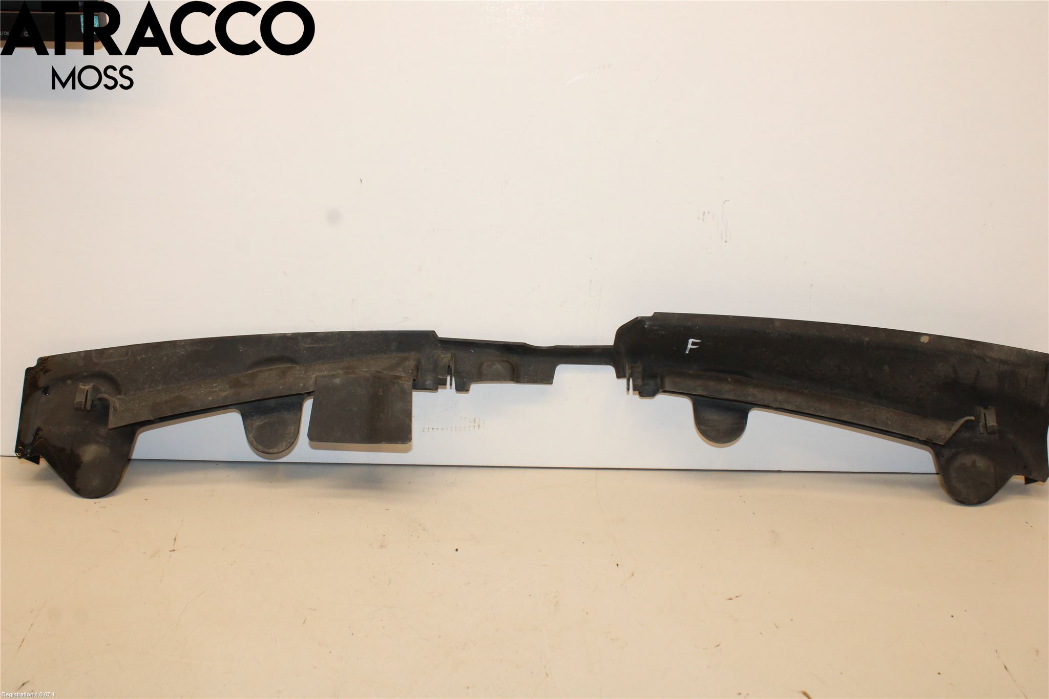 Volkswagen VW PASSAT 11-14 Luftstyring Front