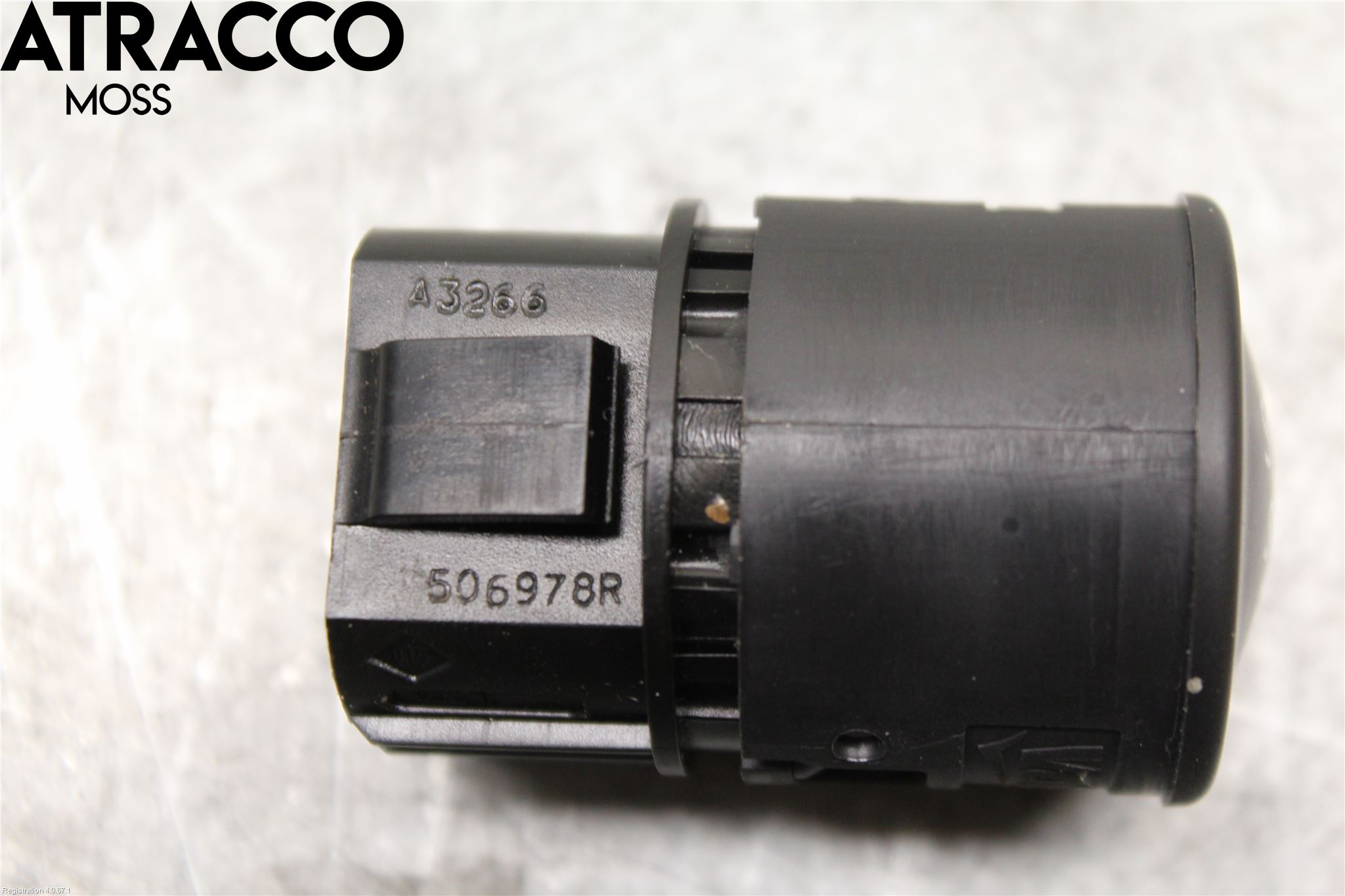 Renault CAPTUR 13-19 Startknapp Personbil