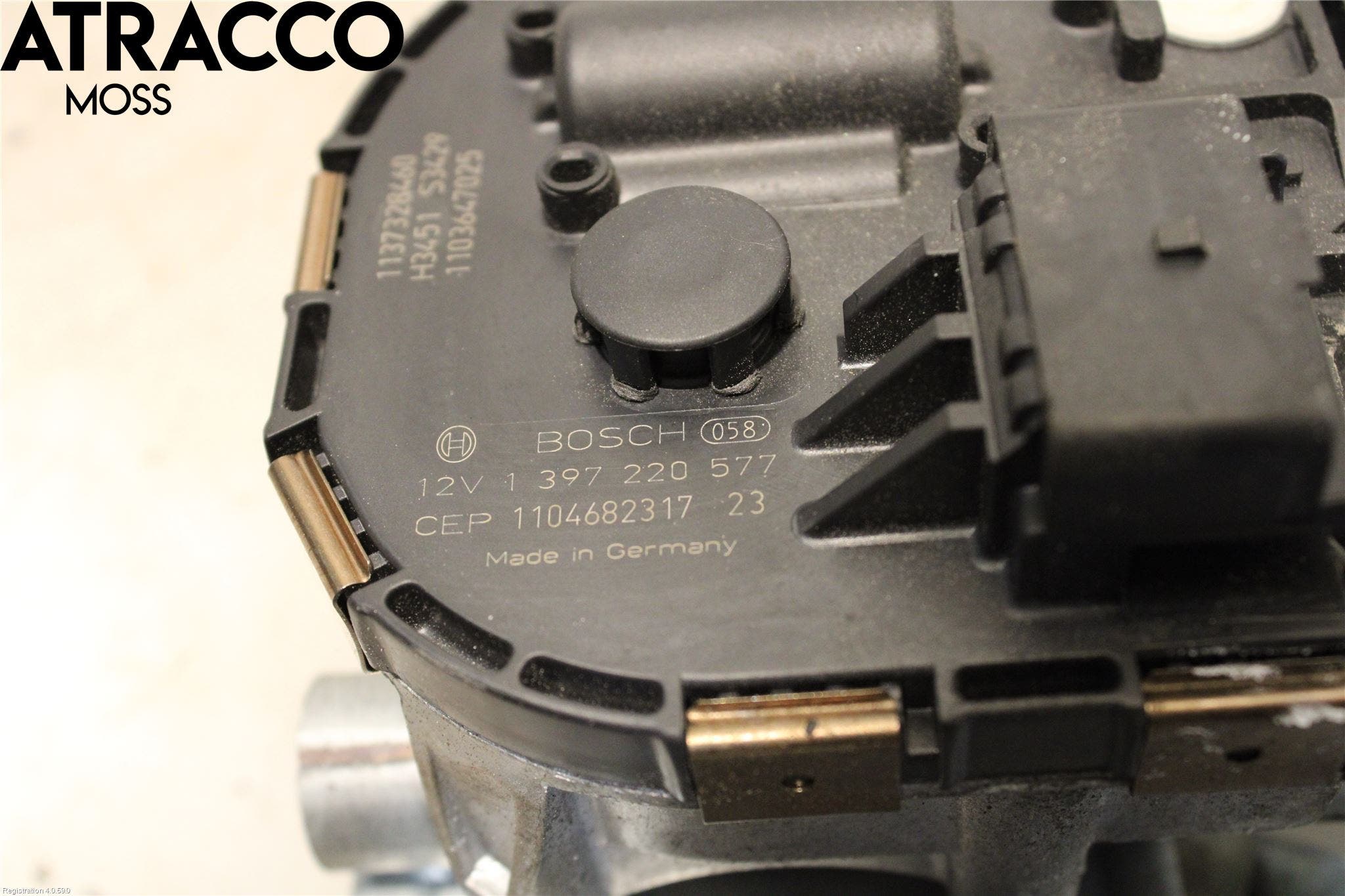 Peugeot 3008 09-16 Viskermotor Frontrute