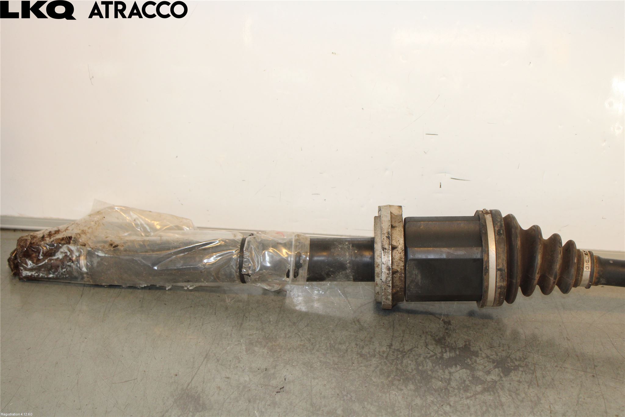 Volkswagen VW CRAFTER II / E-CRAFTER 17- Drivaksel Foran Kompl Høyre