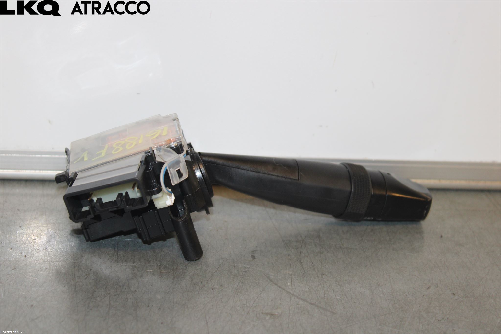 Suzuki SX4 S-CROSS 14-21 Bryter Lys - Visker