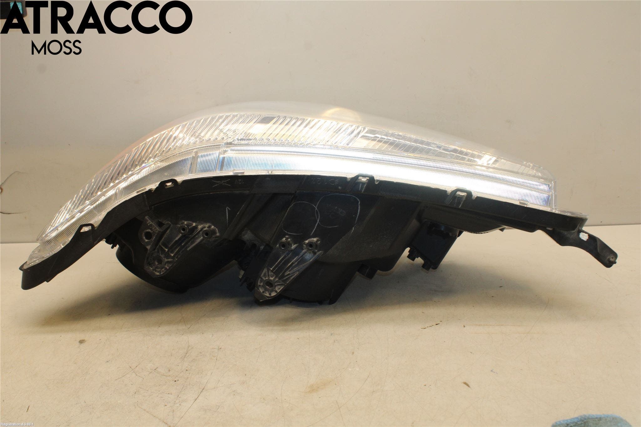 Mitsubishi ASX 10-22 Frontlykt Venstre