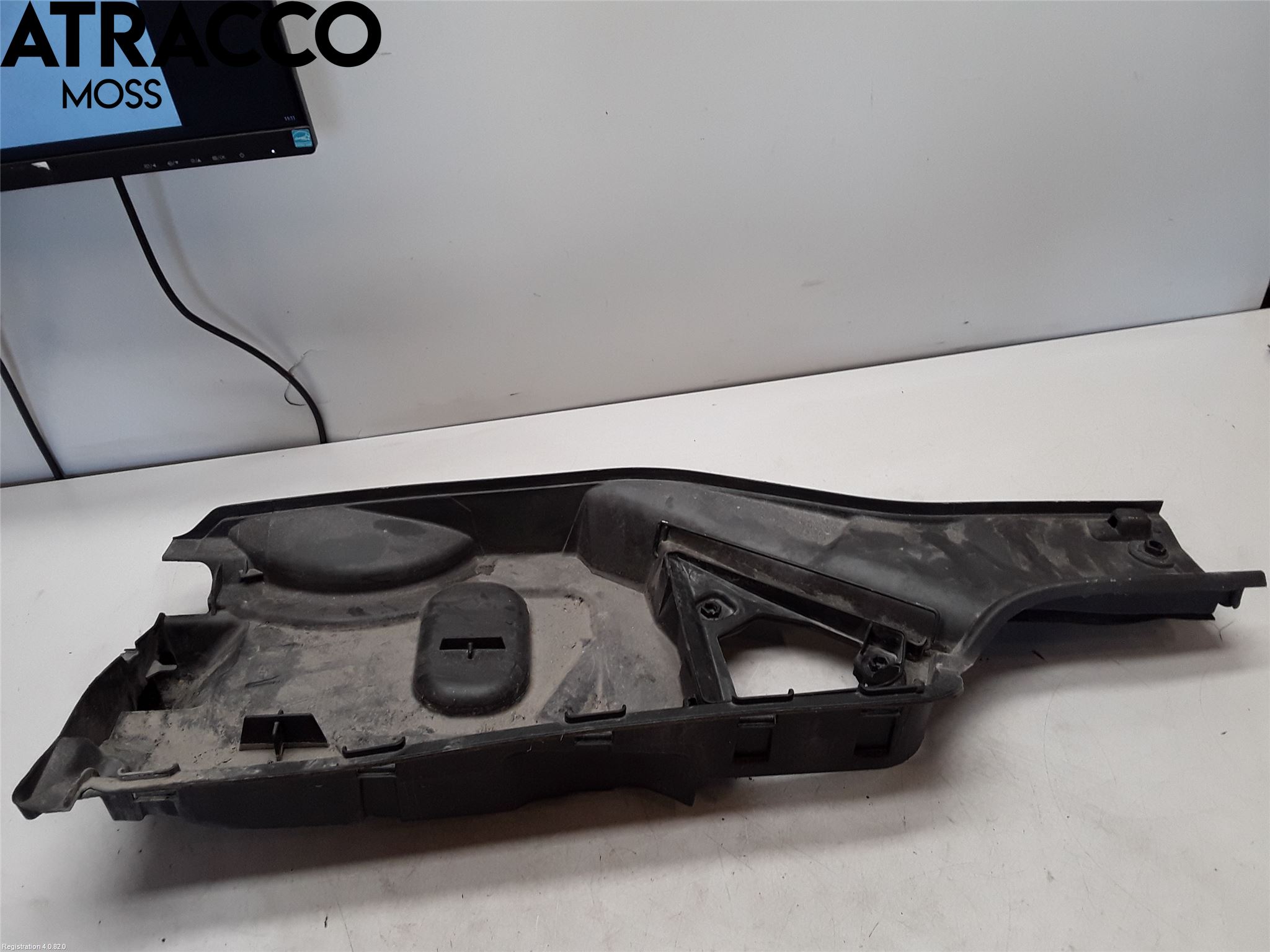 BMW 5 E60/61 Sed/Tou 02-10 Luftstyring Front