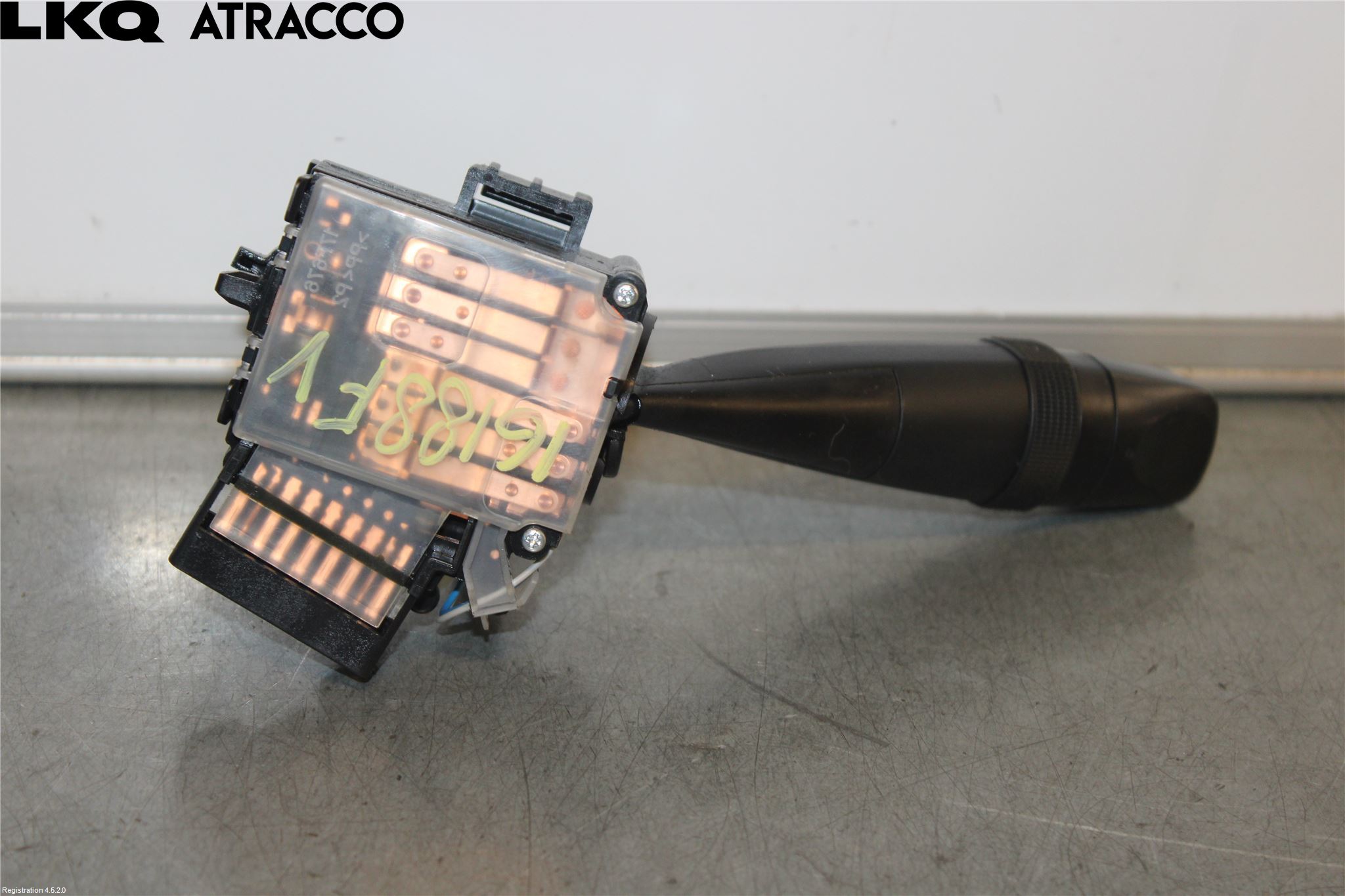 Suzuki SX4 S-CROSS 14-21 Bryter Lys - Visker