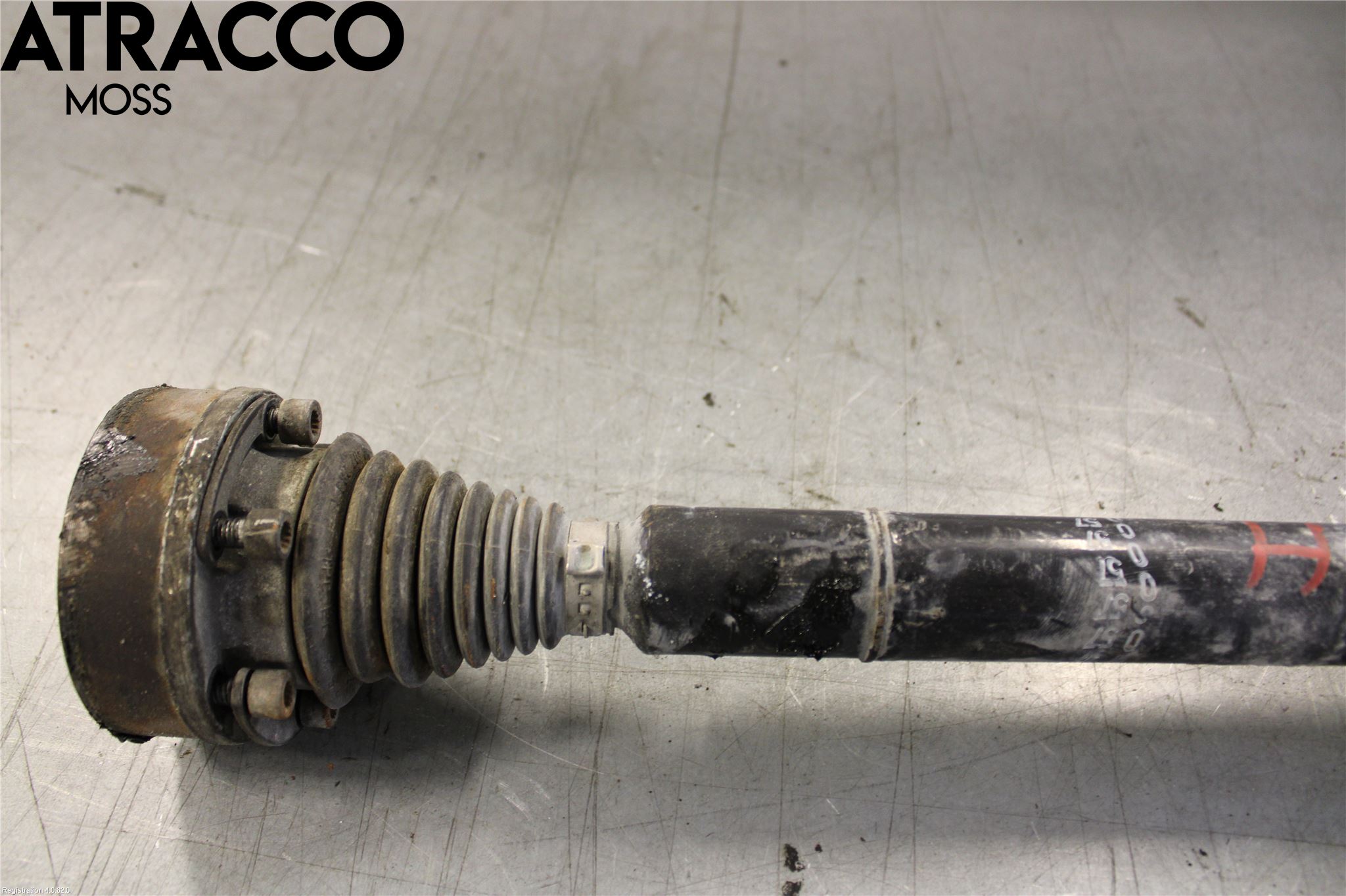 Audi A1/S1 11-18 Drivaksel Foran Kompl Høyre