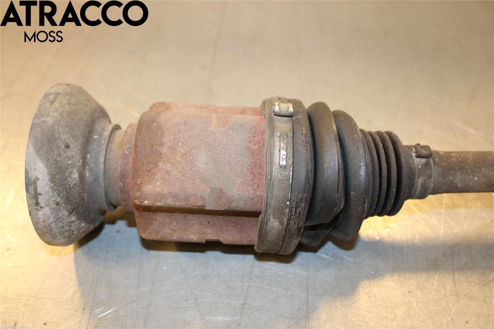 Volkswagen VW TIGUAN 07-16 Drivaksel Foran Kompl Høyre