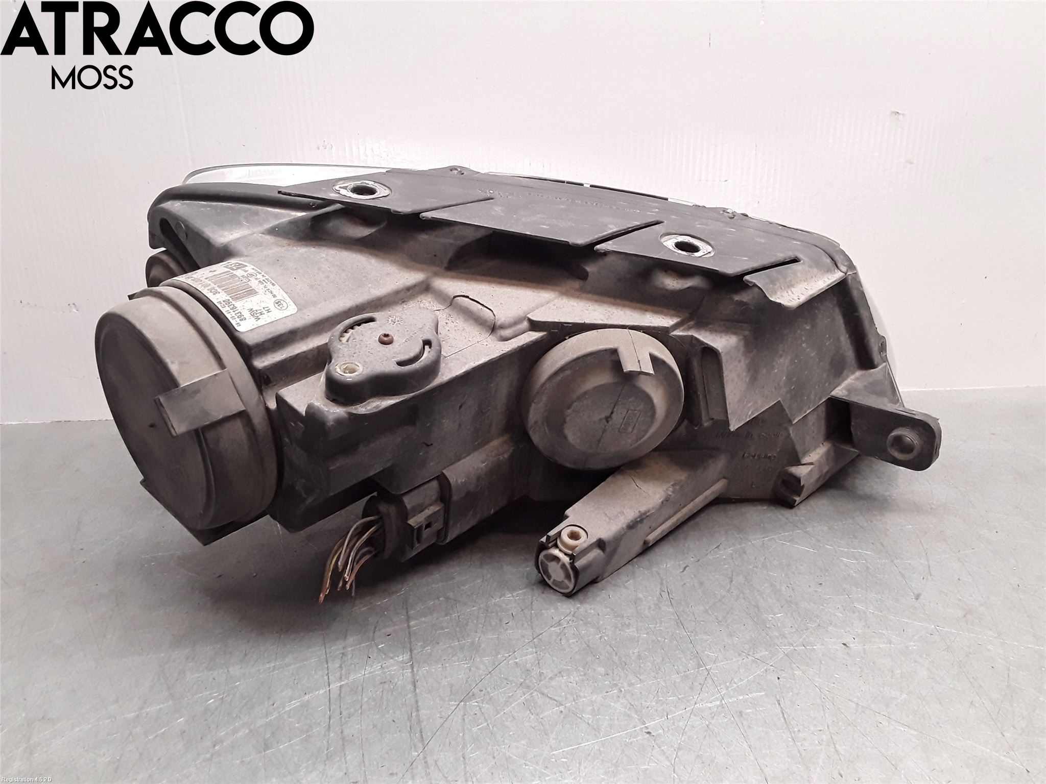 Volkswagen VW PASSAT 05-11 Frontlykt Venstre