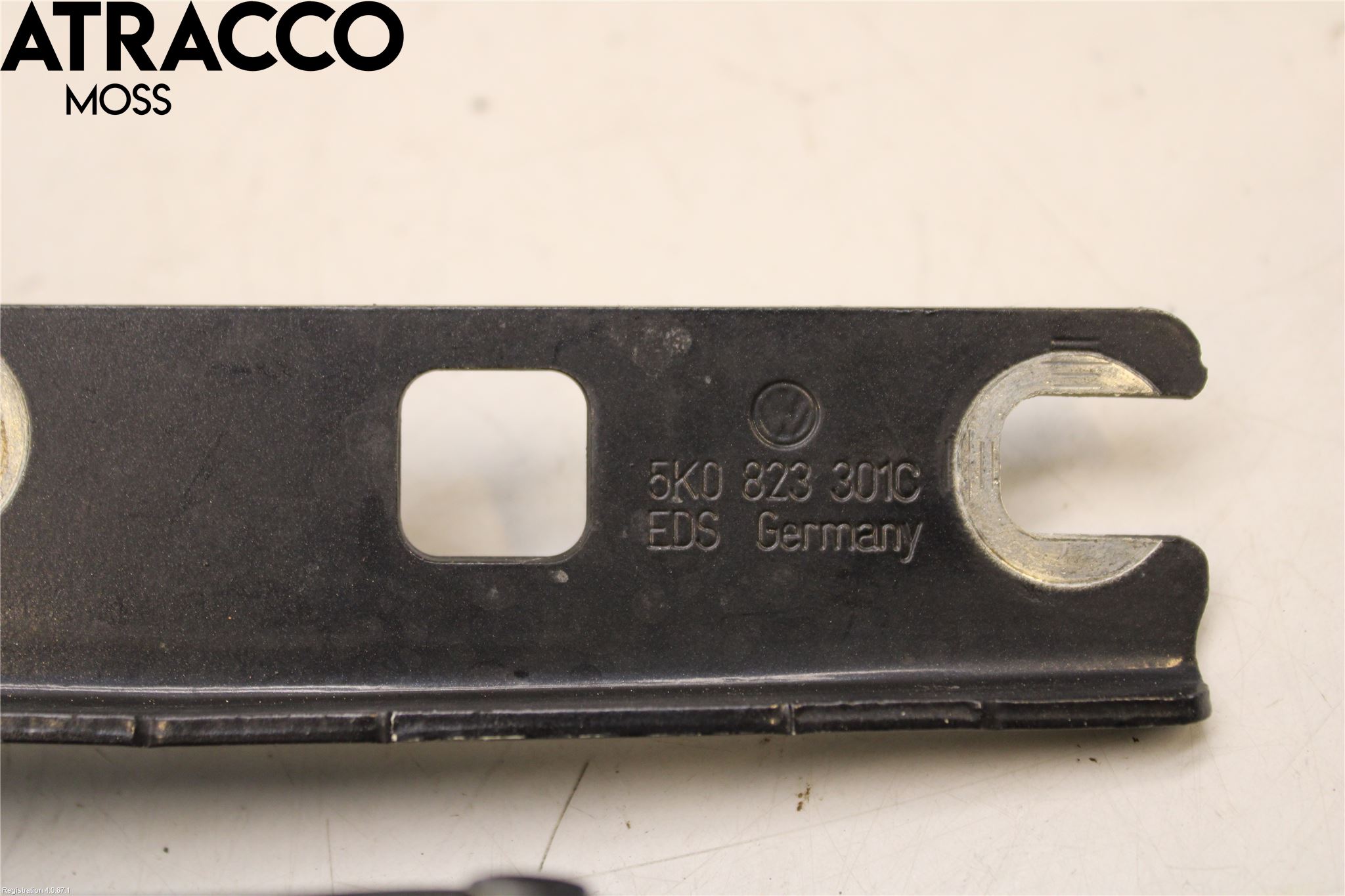 Volkswagen VW GOLF VI 09-13 Panser Hengsel - Hengsler