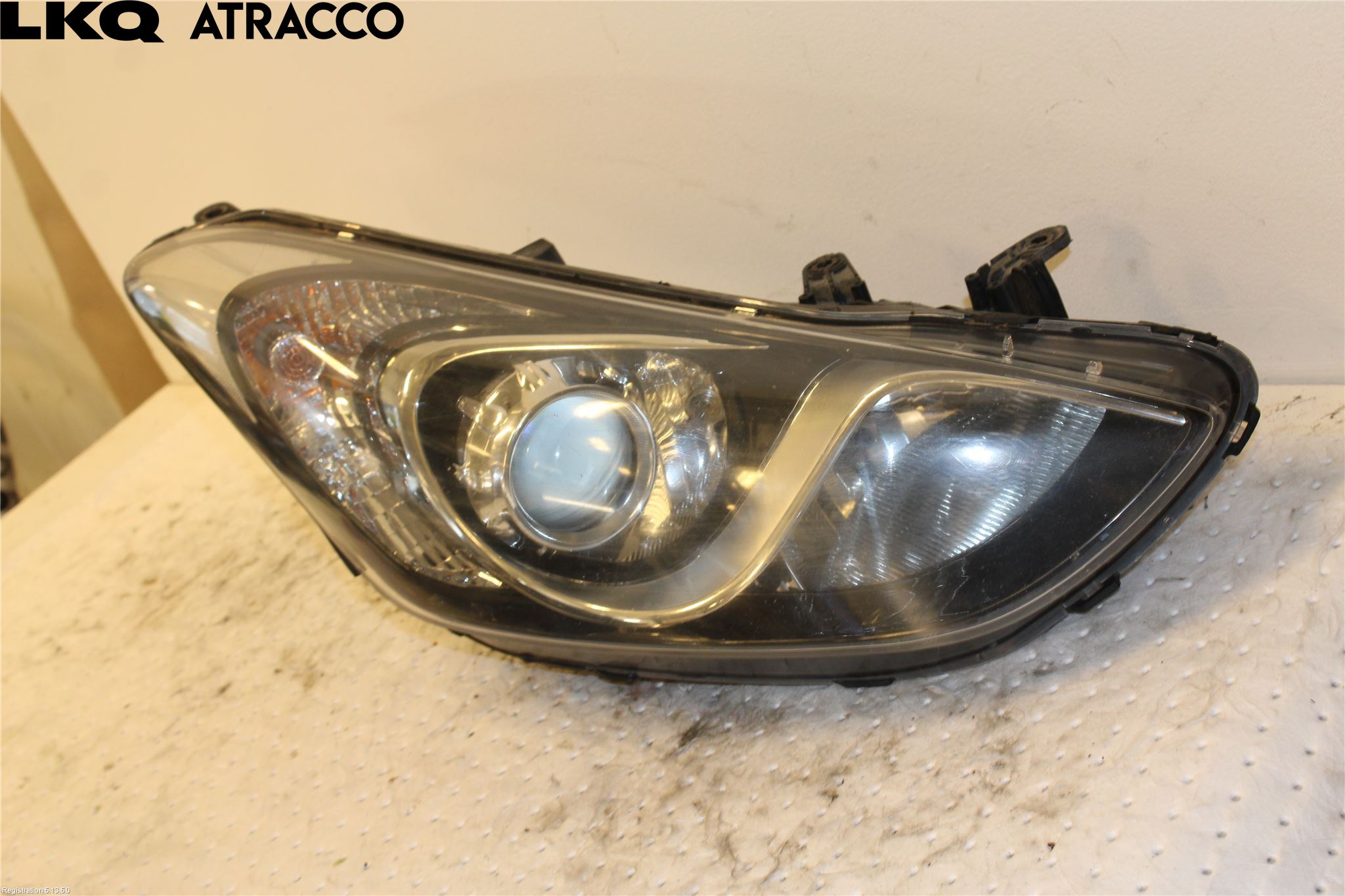 Hyundai i30 GD 13-17 Frontlykt Høyre