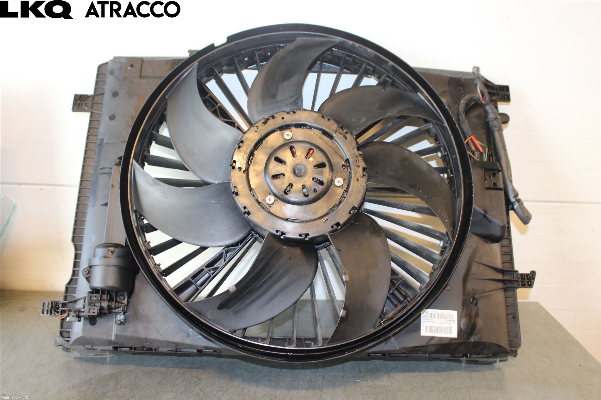 Mercedes-Benz MB E-KLASS (W212) 09-16 Kjølevifte Elektrisk