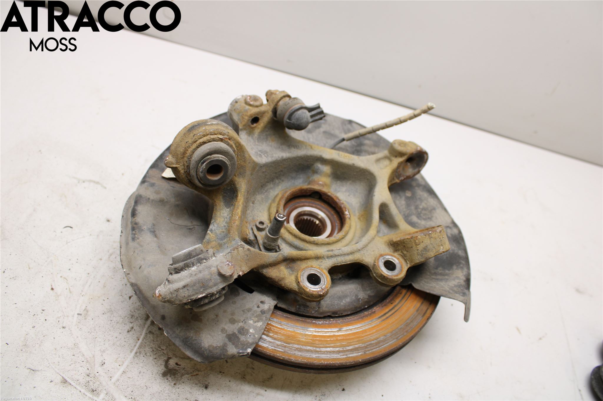 BMW 3 F30/F31/F80 12-19 Spindel Vb