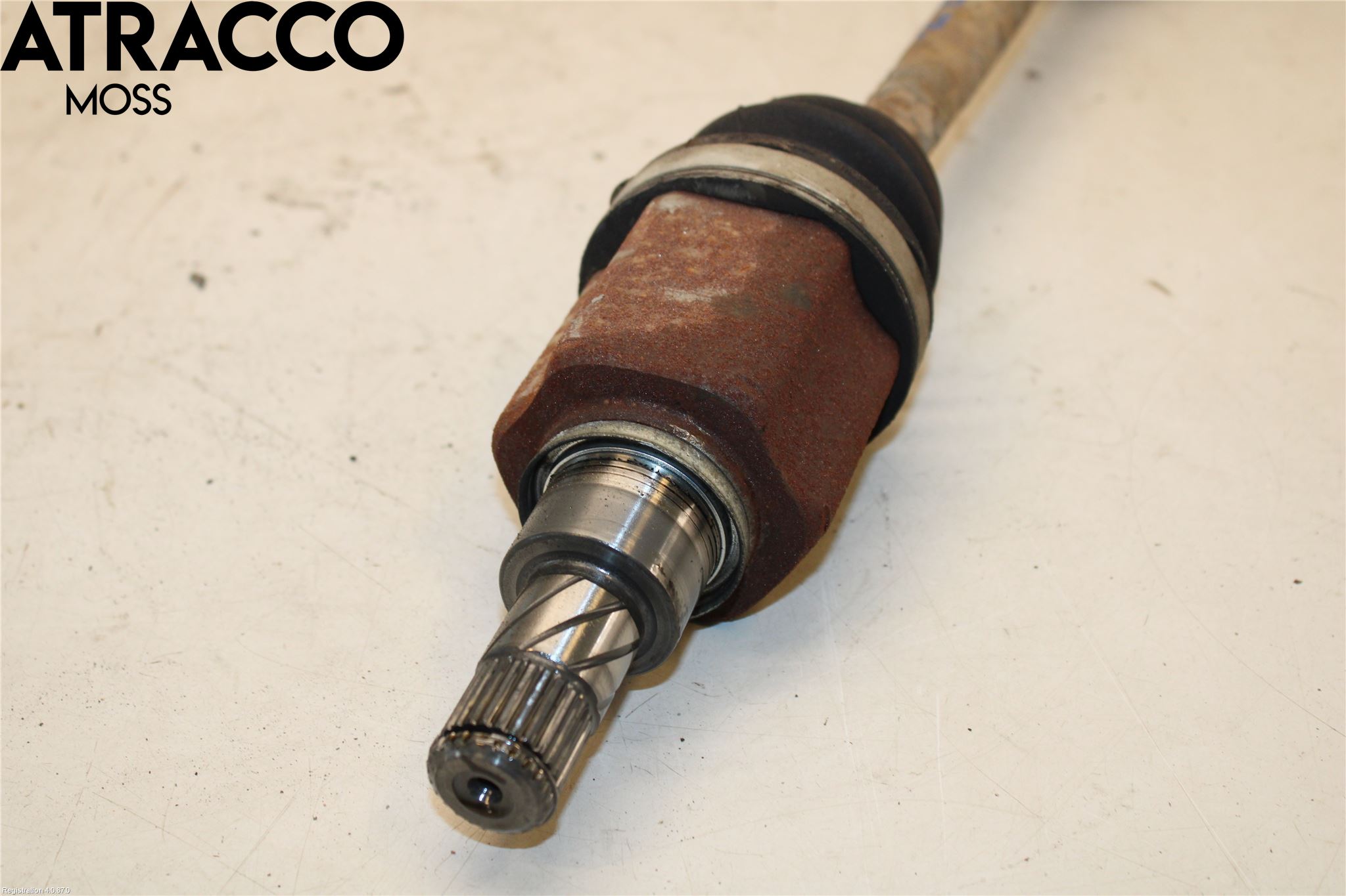 Nissan QASHQAI 14-17 Drivaksel Foran Kompl Venstre