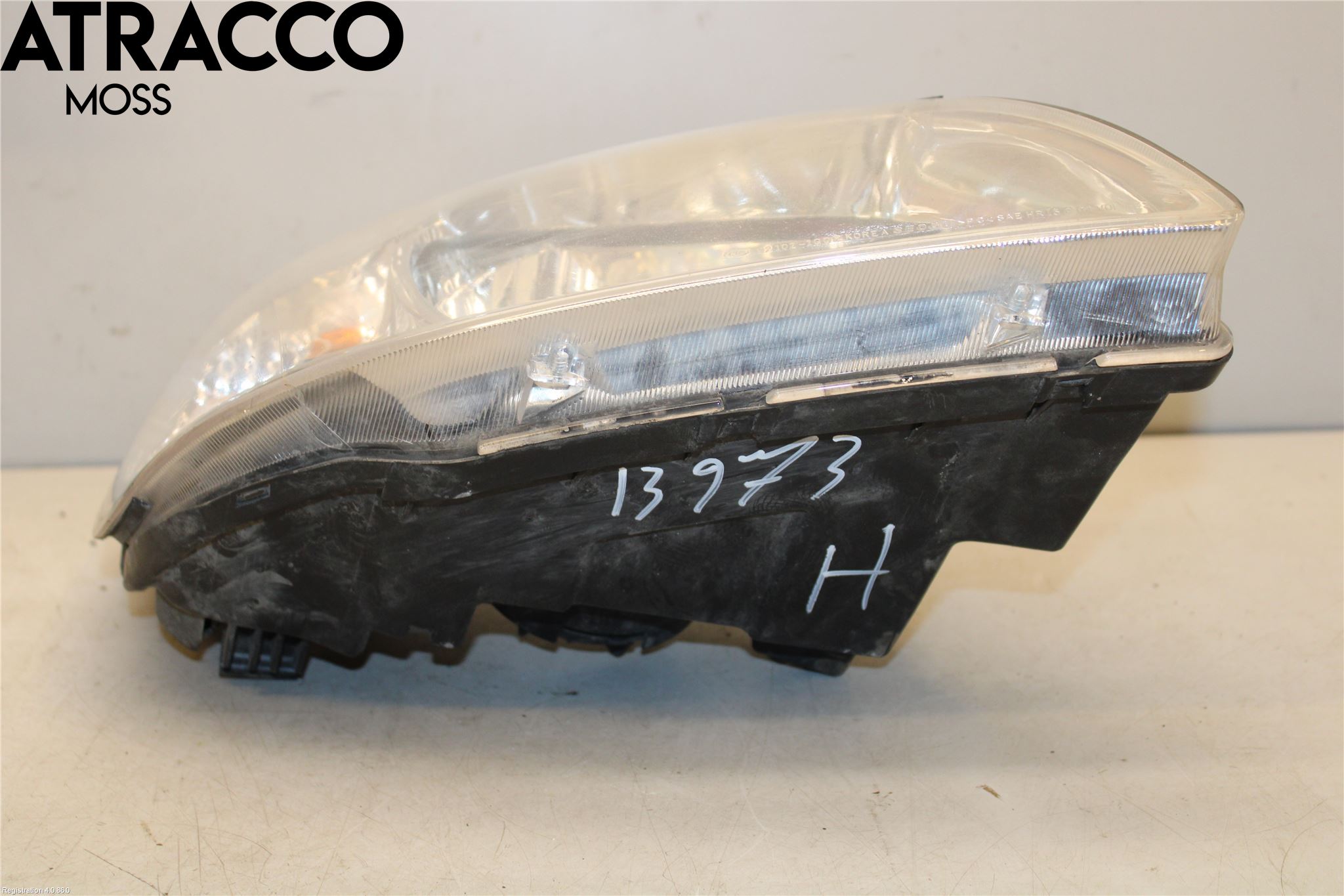 Kia RIO 06-11 Frontlykt Høyre