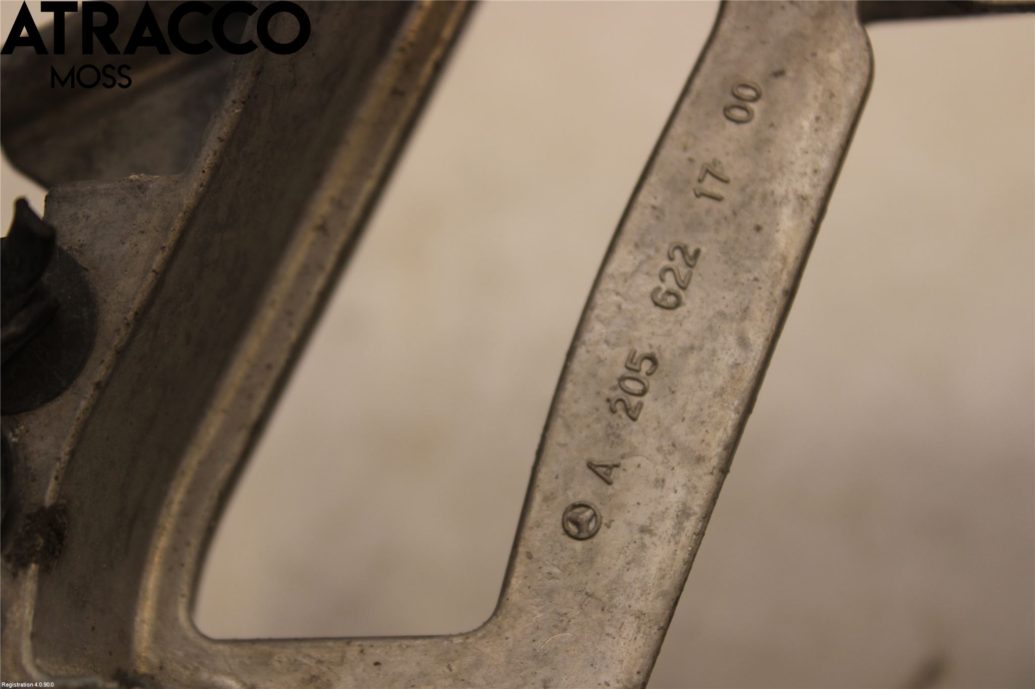 Mercedes-Benz MB C-KLASS (W205) 14-21 Frontlykt Holder-Feste