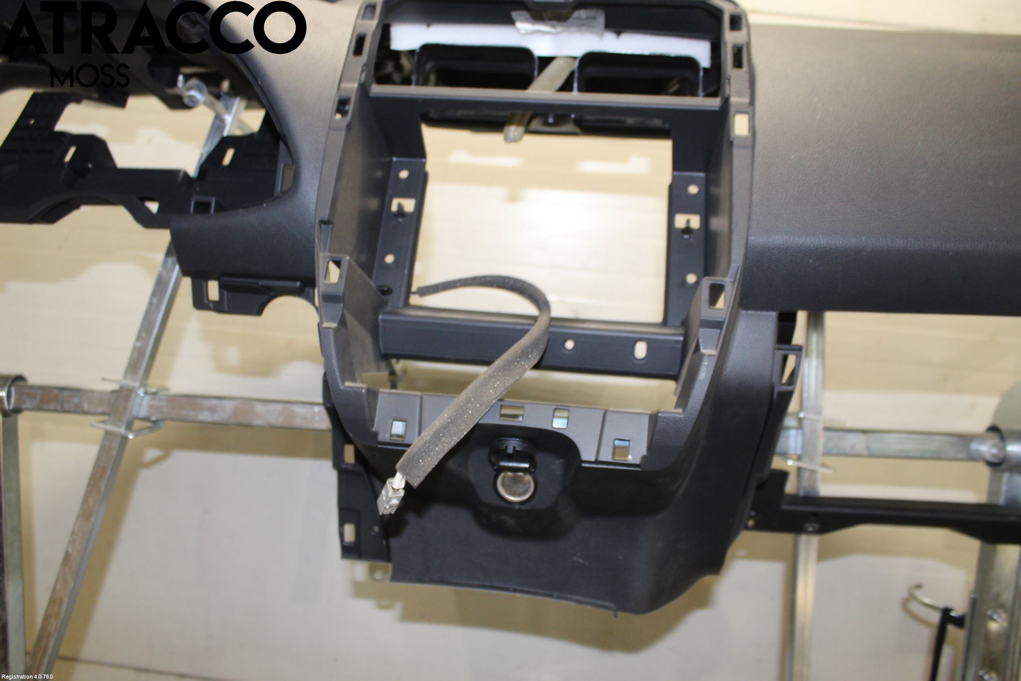 Nissan LEAF 11-17 Dashbord