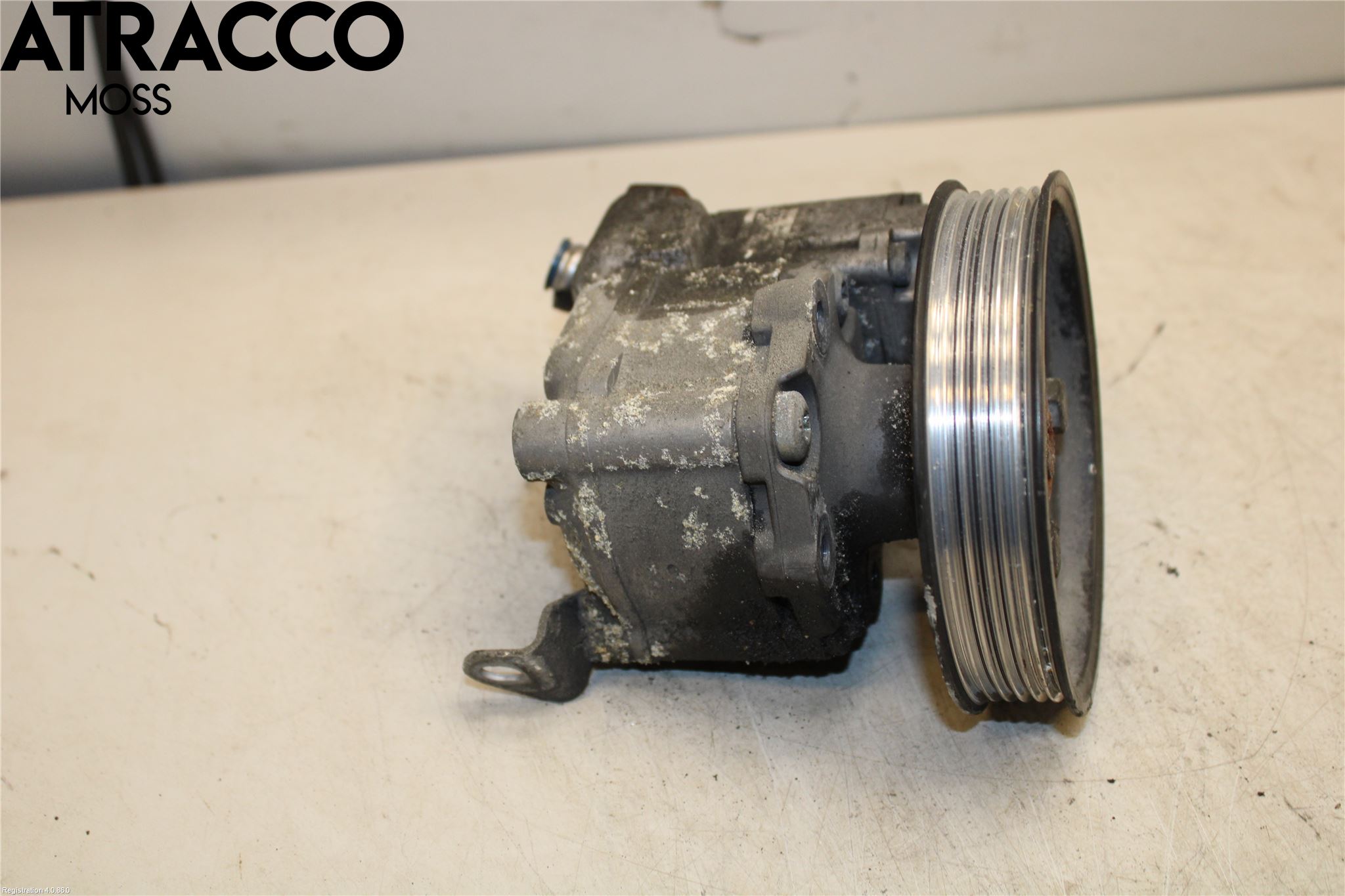 BMW 5 E60/61 Sed/Tou 02-10 Servo Pumpe