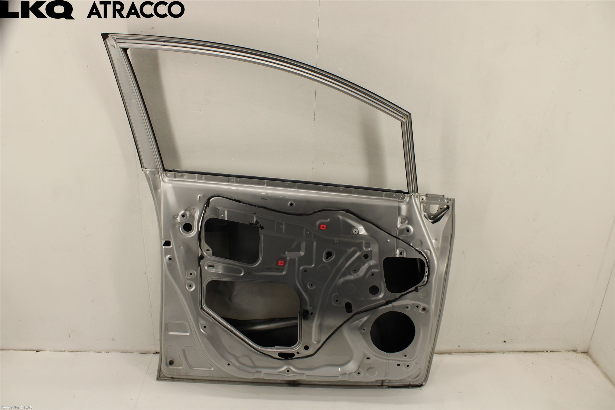 Toyota VERSO 09-18 Dør 4D Foran Venstre