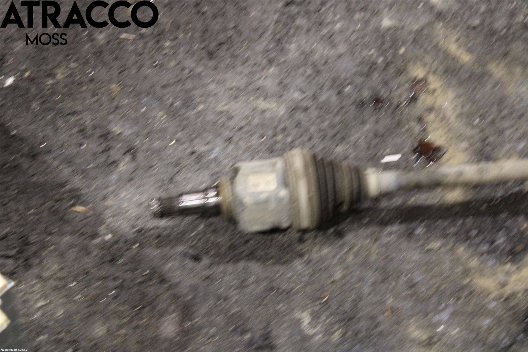 Toyota URBAN CRUISER Drivaksel Foran Kompl Venstre