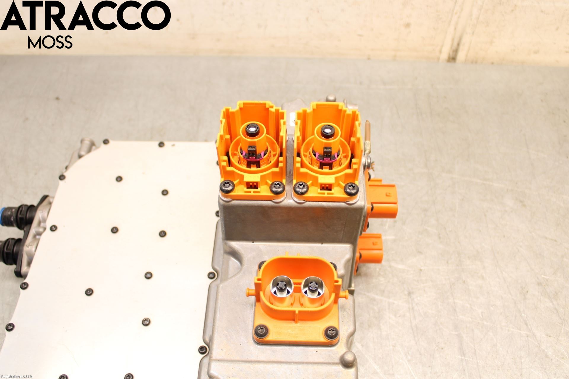 Porsche TAYCAN 20- Hybridconverter