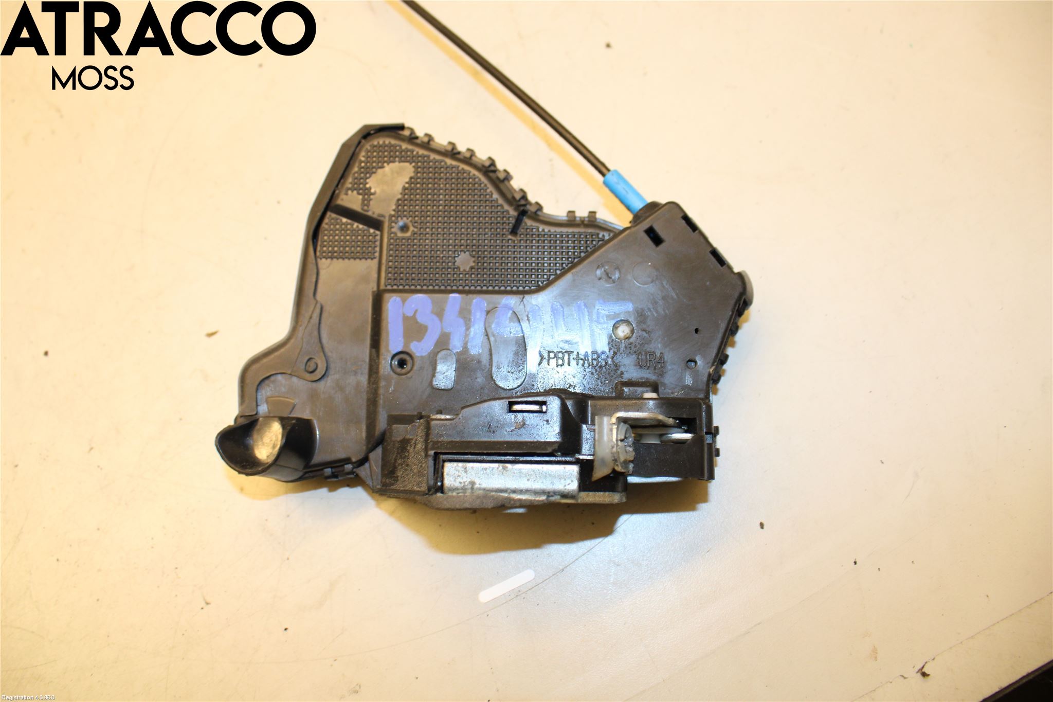 Toyota AURIS 13-19 Dørlås - Låsekasse