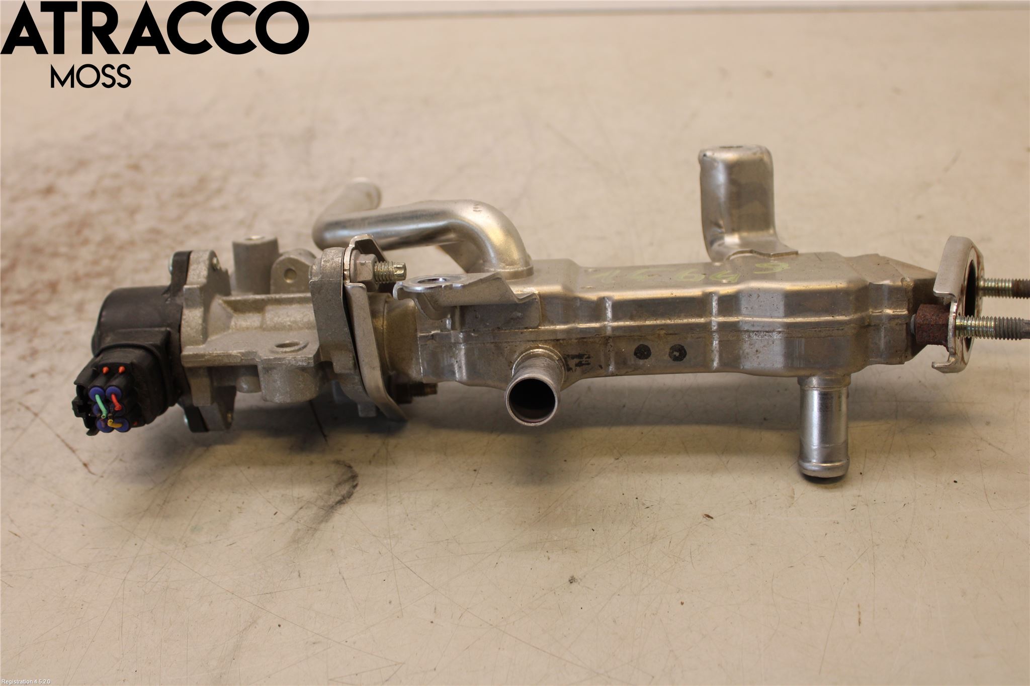 Lexus CT 200h Eksos Kjøler