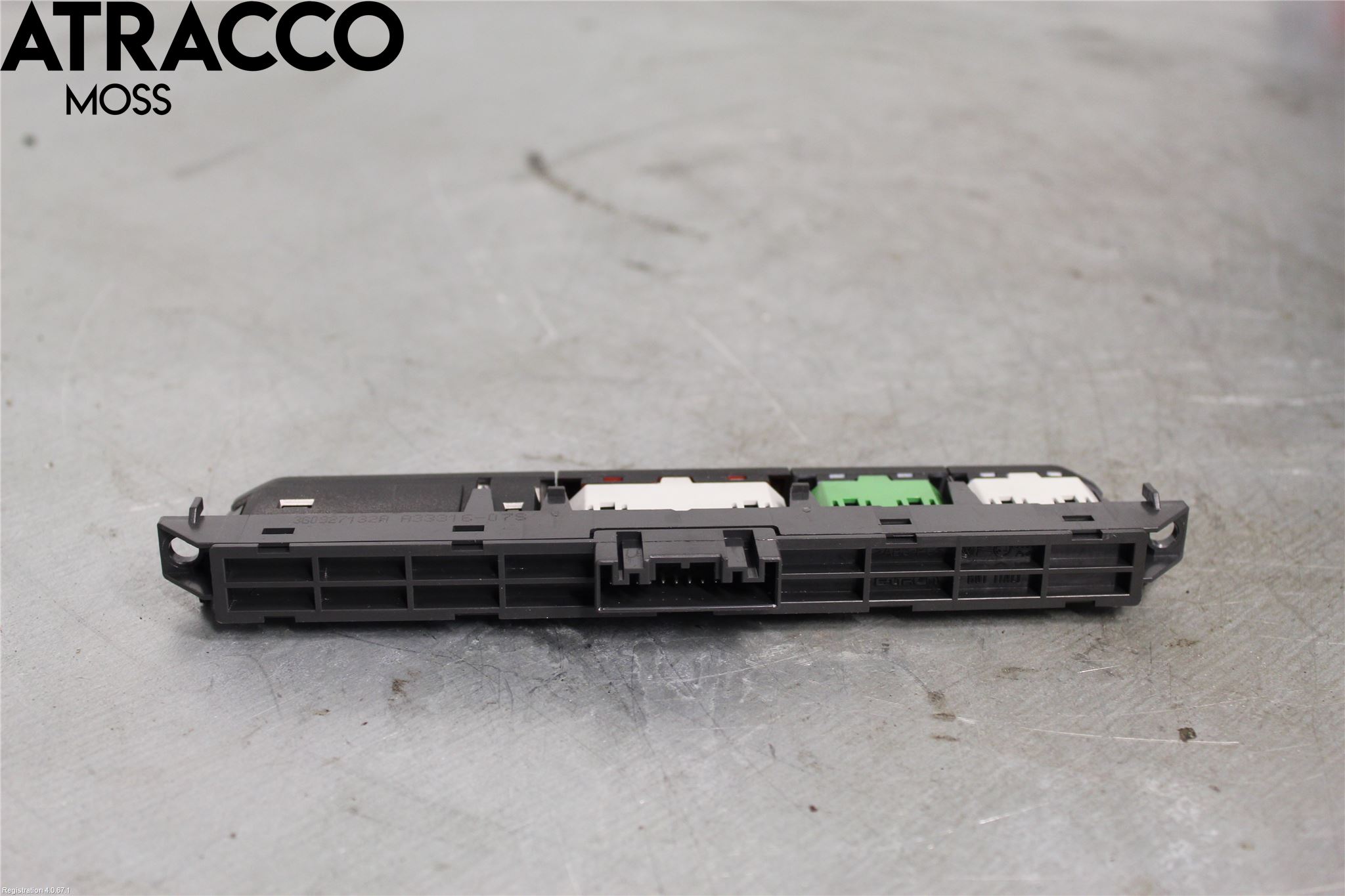 Volkswagen VW PASSAT 15-19 Bryter Varsel (Nødblink)