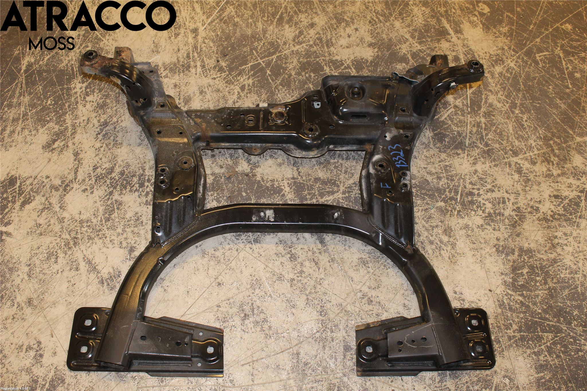 Mercedes-Benz MB A-KLASS (W176) 13-18 Travers Feste