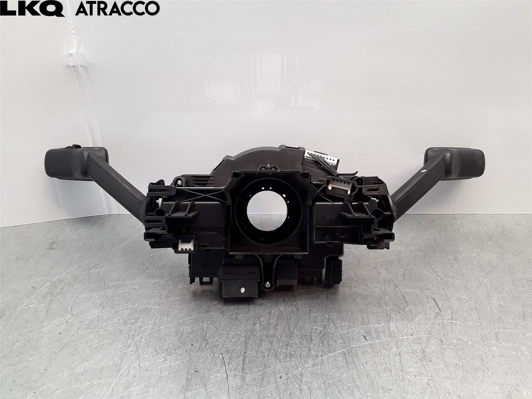 Volkswagen VW PASSAT 15-19 Bryter Ratt Kombi H Og V