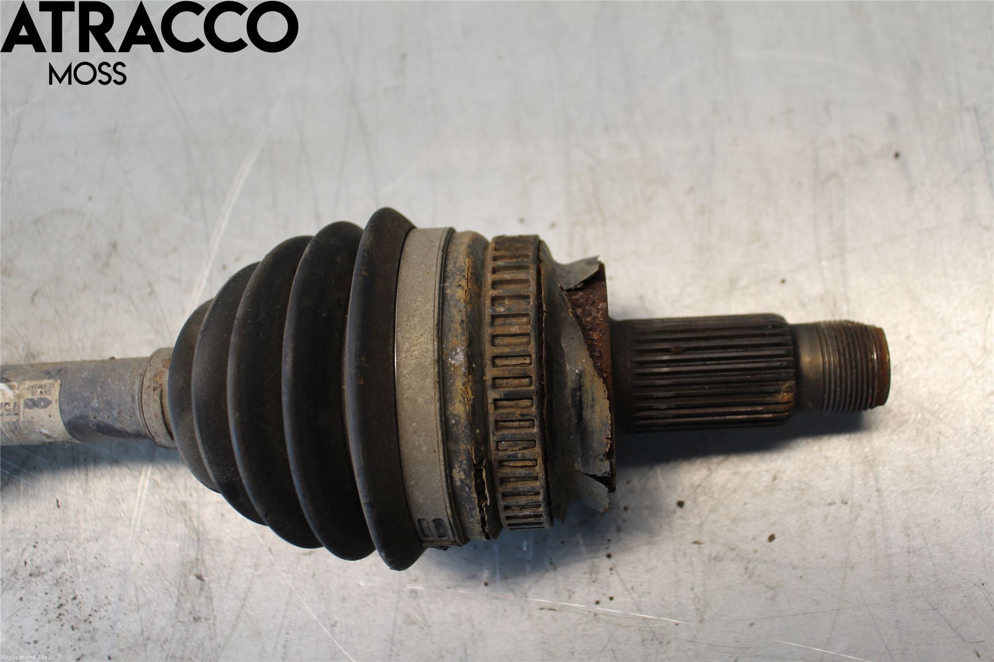 BMW 3 E90/91 SED/TOU 05-12 Drivaksel Foran Kompl Høyre