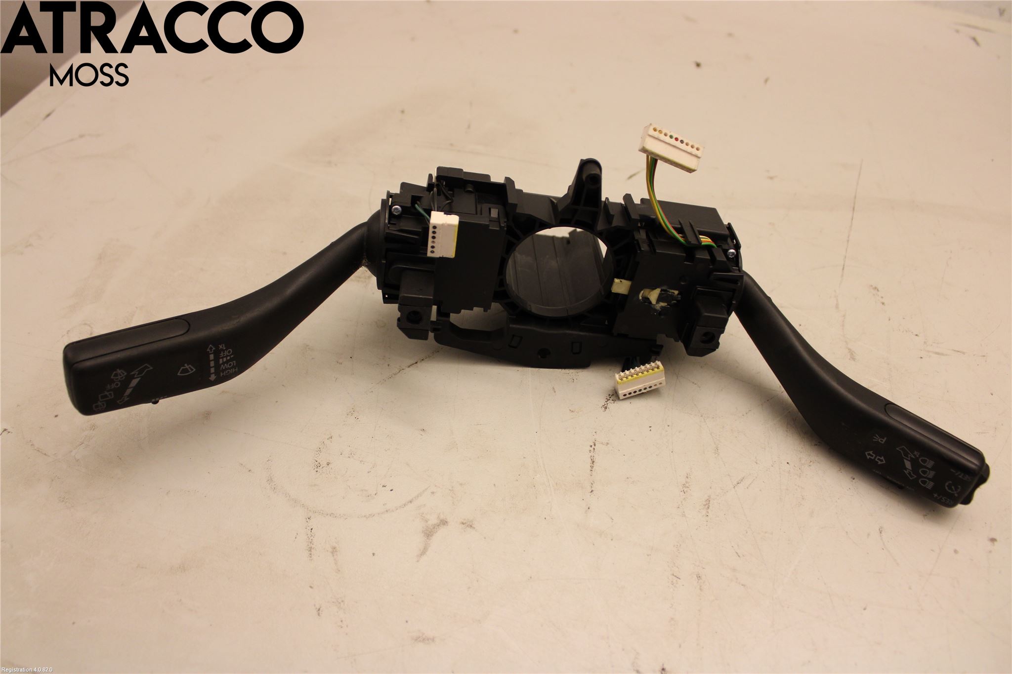 Volkswagen VW GOLF PLUS/CROSS GOLF 04-14 Bryter Ratt Kombi H Og V