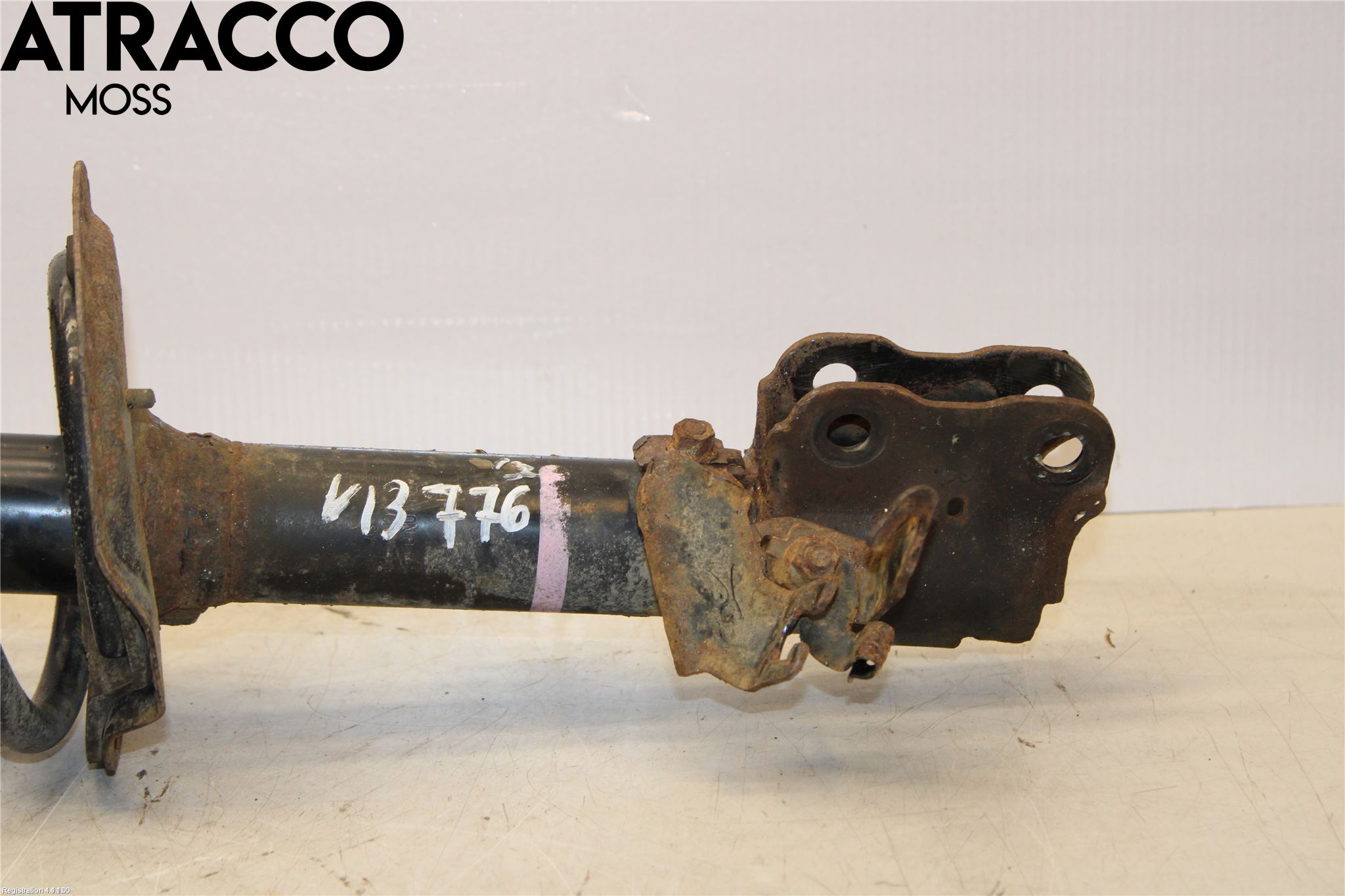 Mitsubishi OUTLANDER 13-21 Fjærbein Foran Høyre