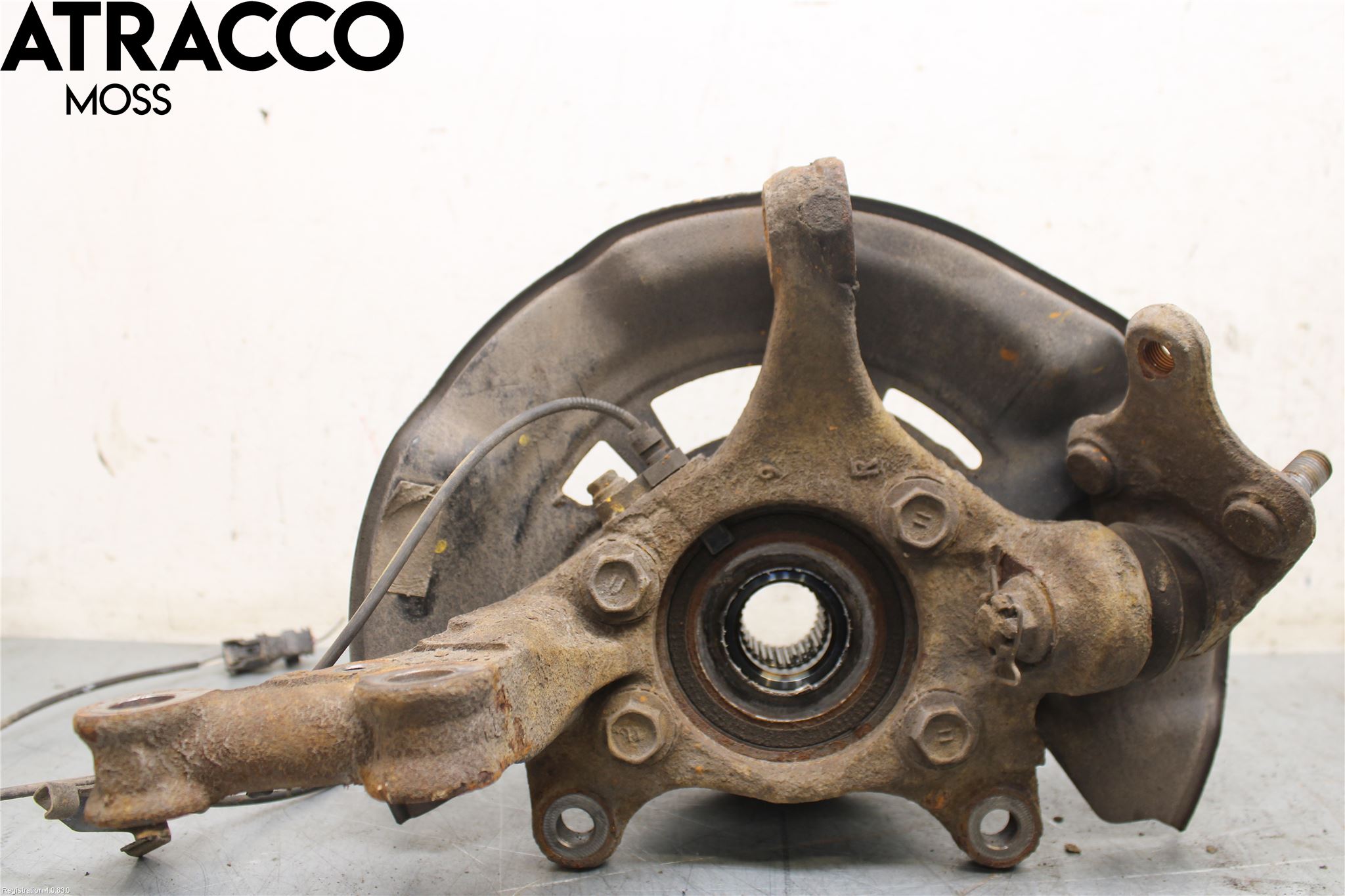 Toyota RAV4 13-18 Spindel Hf