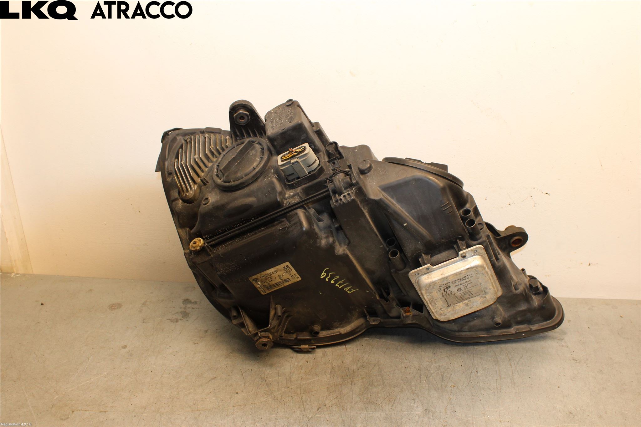 Mercedes-Benz MB E-KLASS (W212) 09-16 Frontlykt Venstre