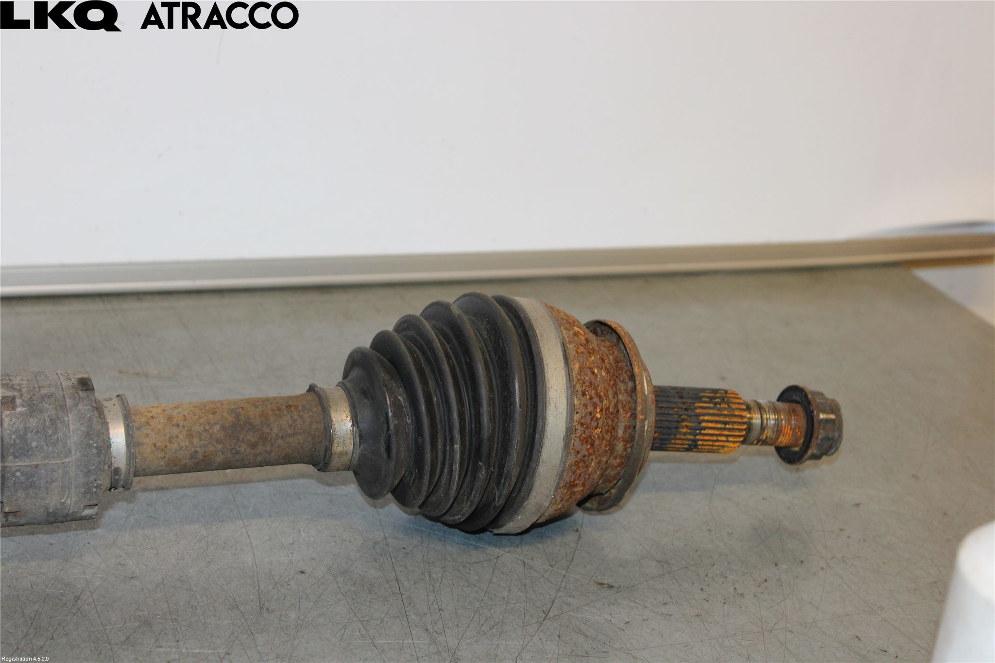 Toyota RAV4 19- Drivaksel Foran Kompl Venstre