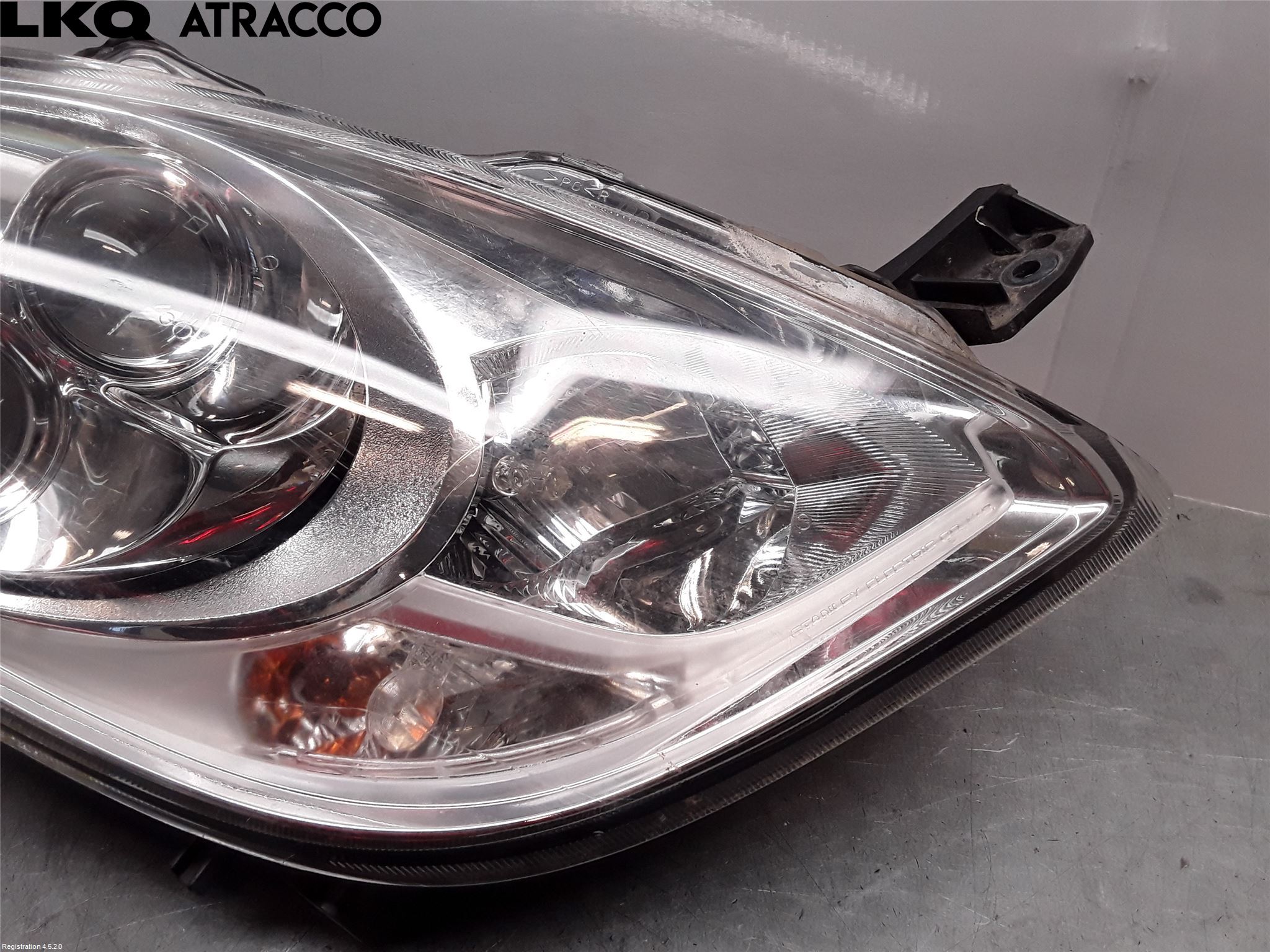 Mitsubishi i-MiEV Frontlykt Høyre