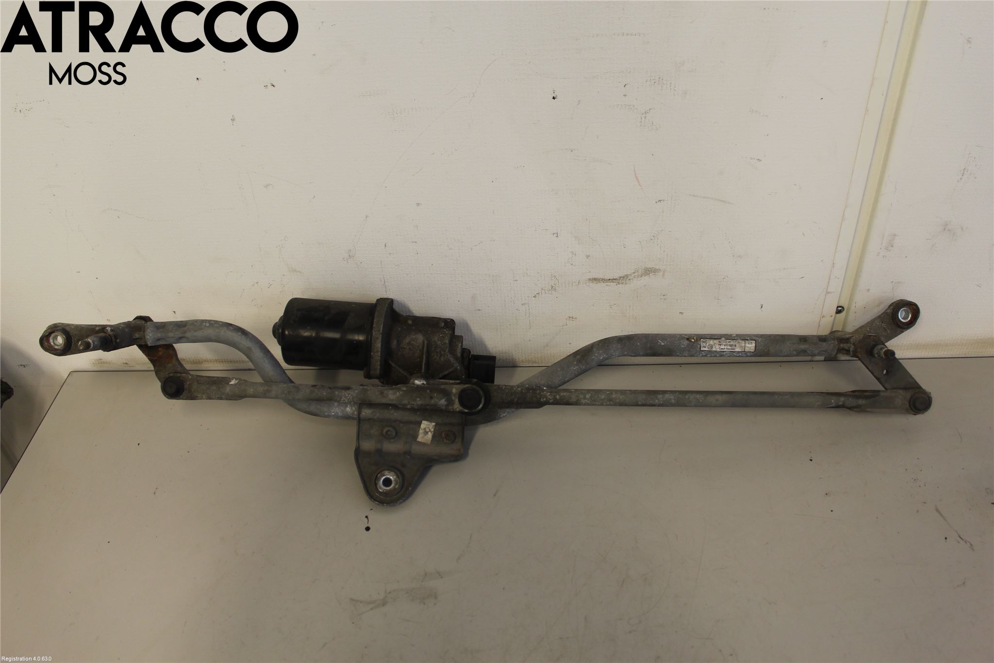 Volkswagen VW TRANSP/CARAVELLE (T5) 04-15 Viskermotor Frontrute