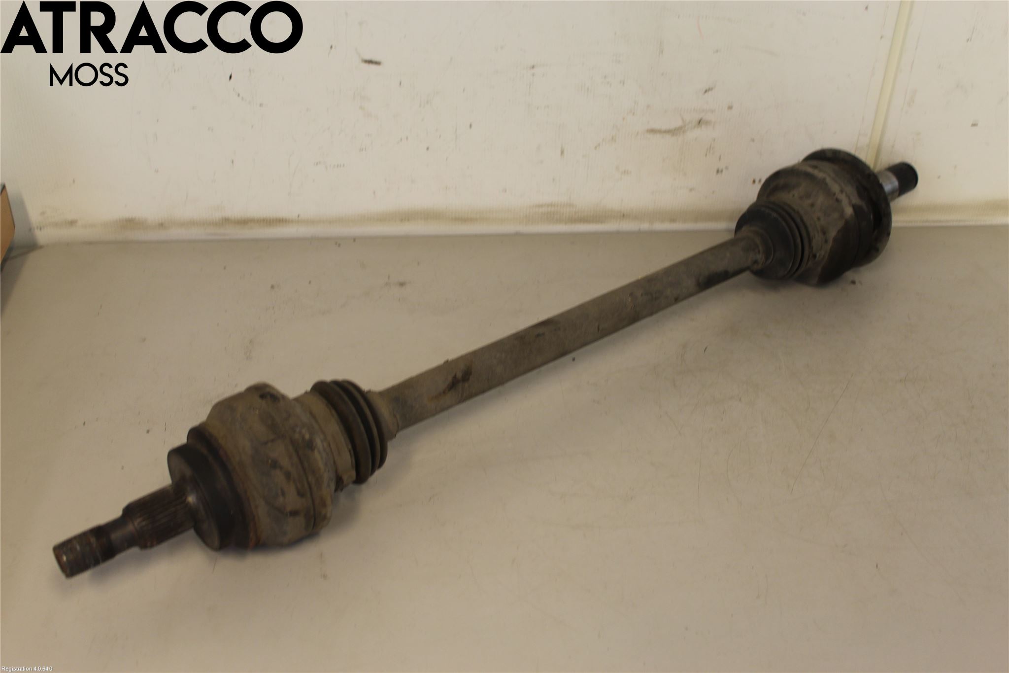 Mercedes-Benz MB VITO/V-KLASS (W640,W447,W448) 14- Drivaksel Bak Kompl Venstre