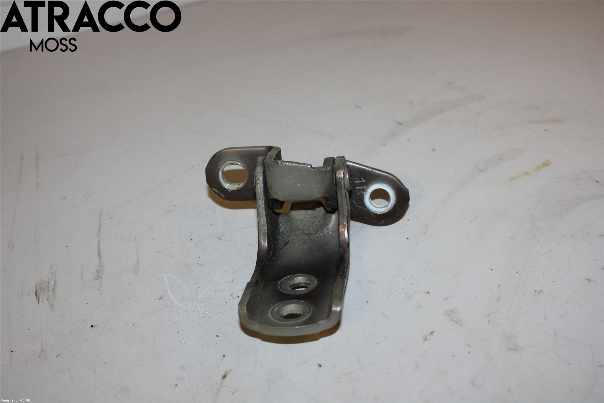 Toyota C-HR 16-23 Dørhengsel