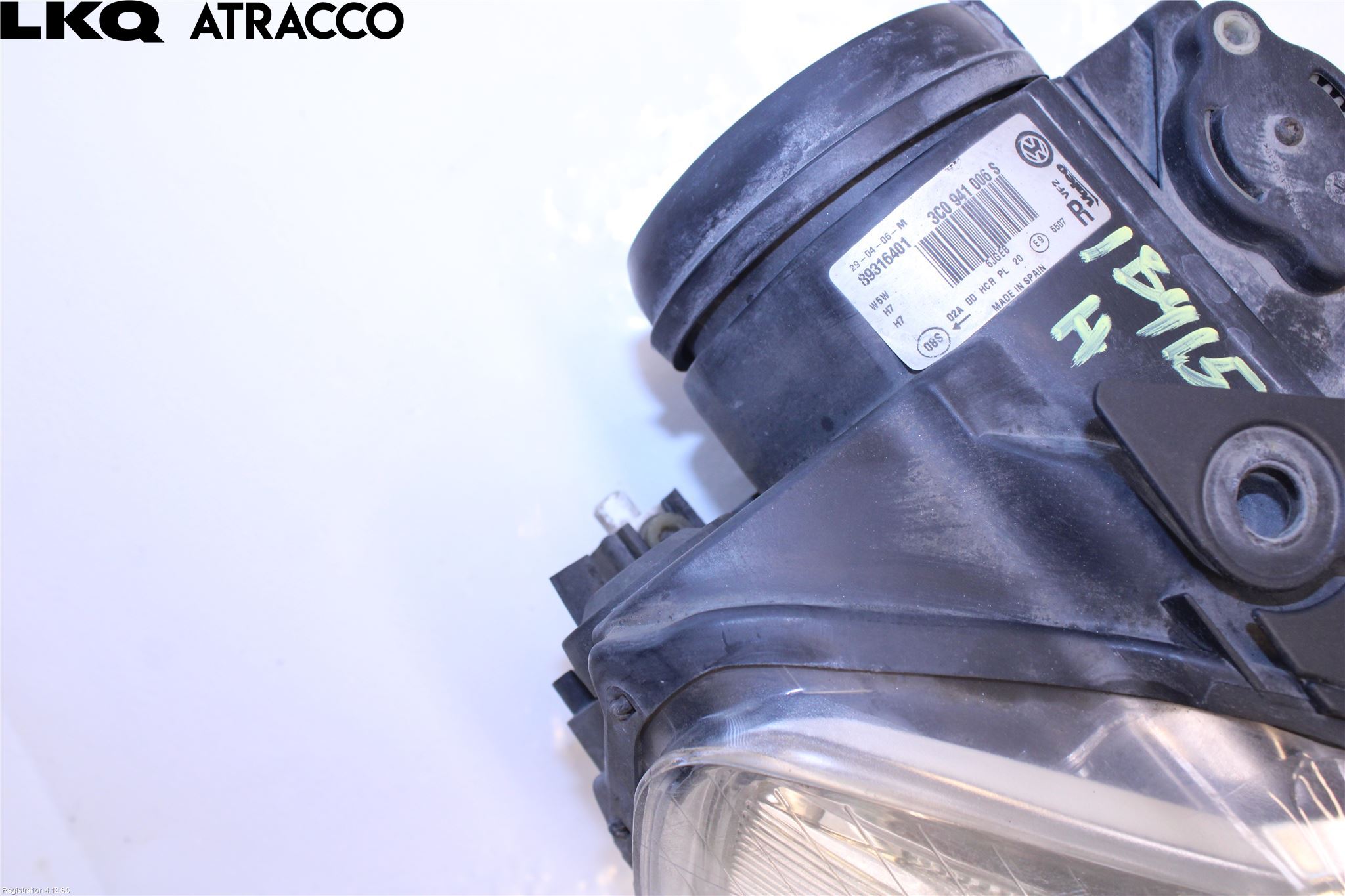 Volkswagen VW PASSAT 05-11 Frontlykt Høyre