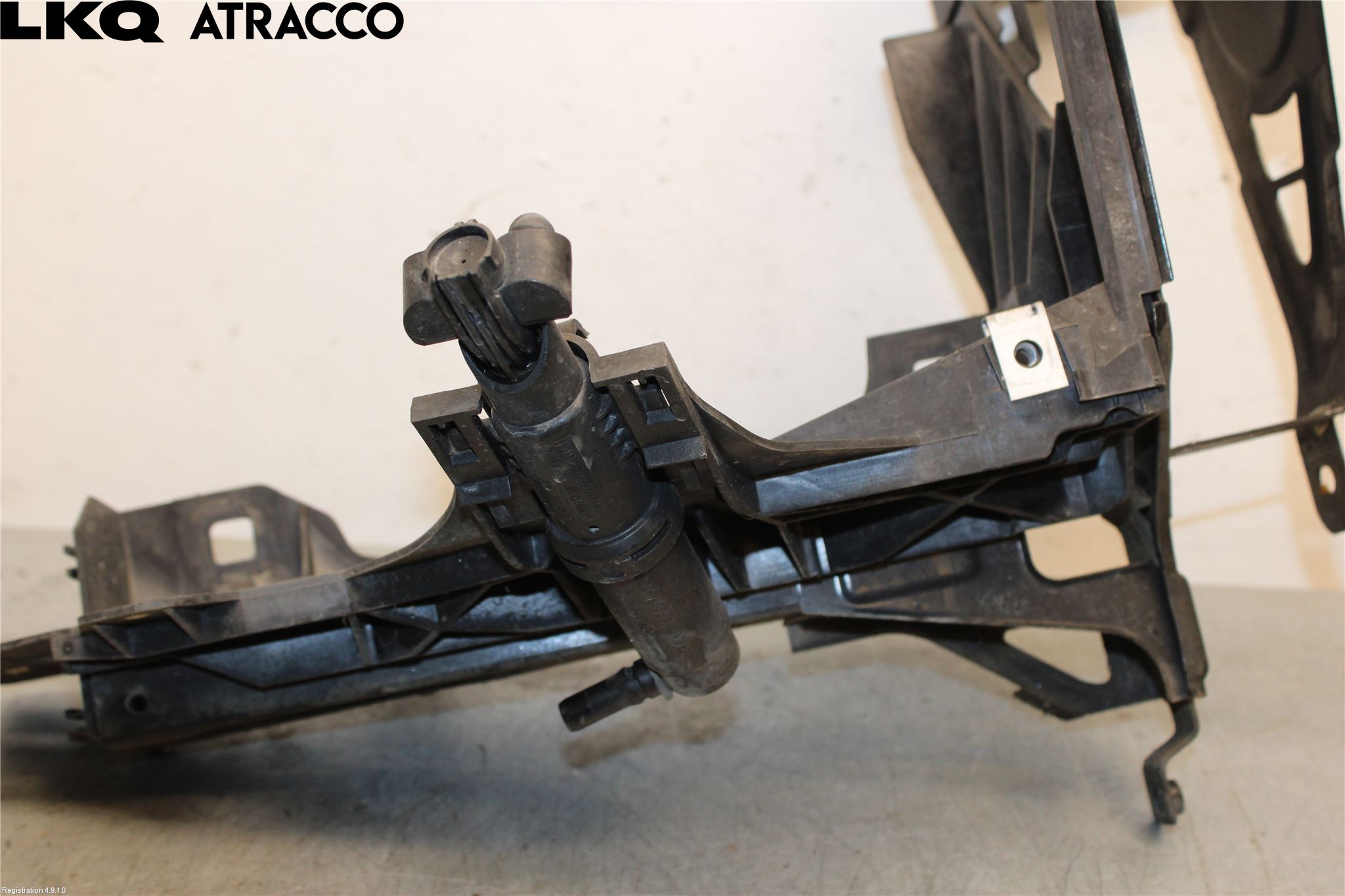 BMW 5 F10/F11/F18 09-17 Frontlykt Hus Høyre