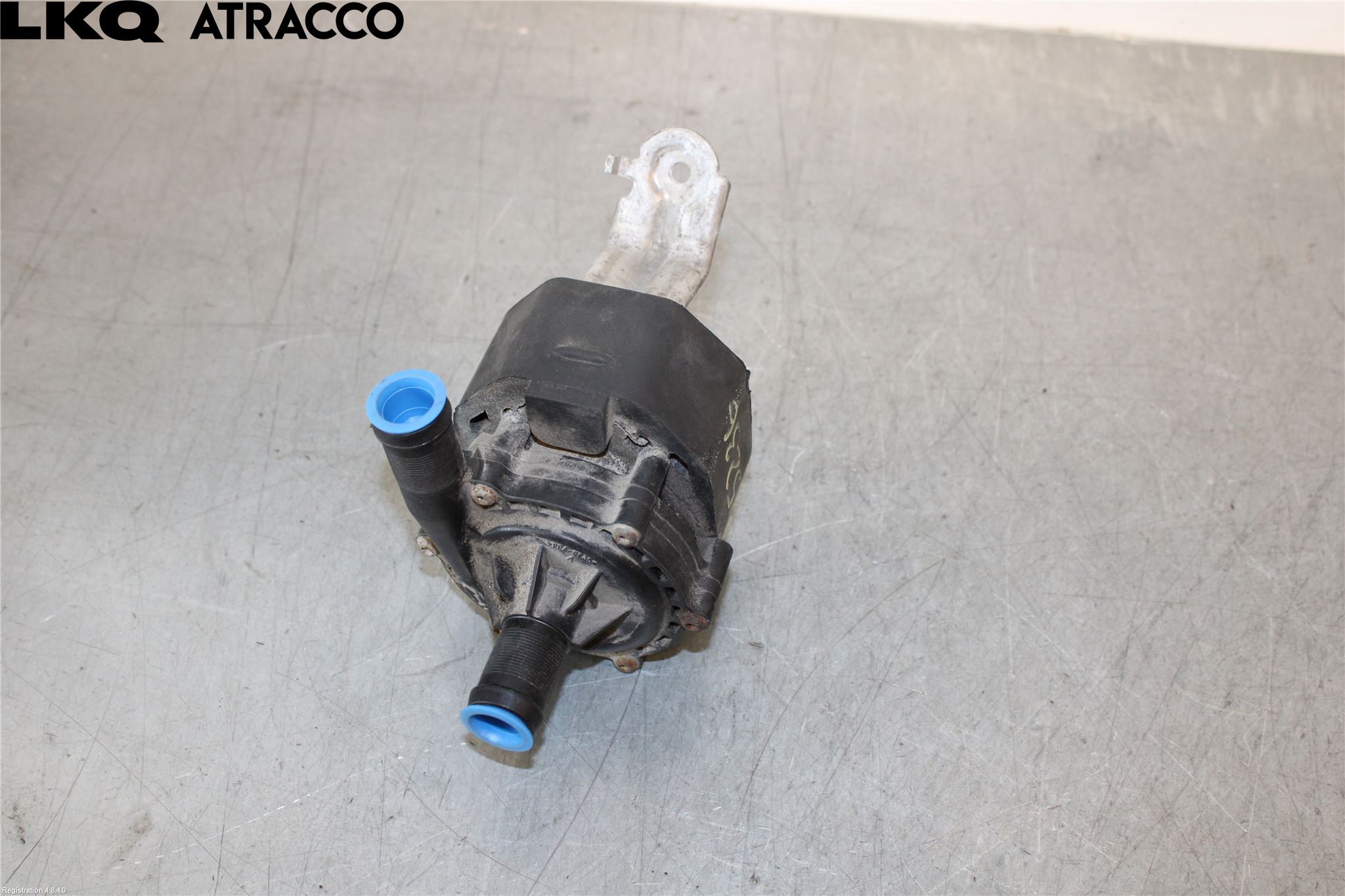 Tesla MODEL X 16- Vannpumpe