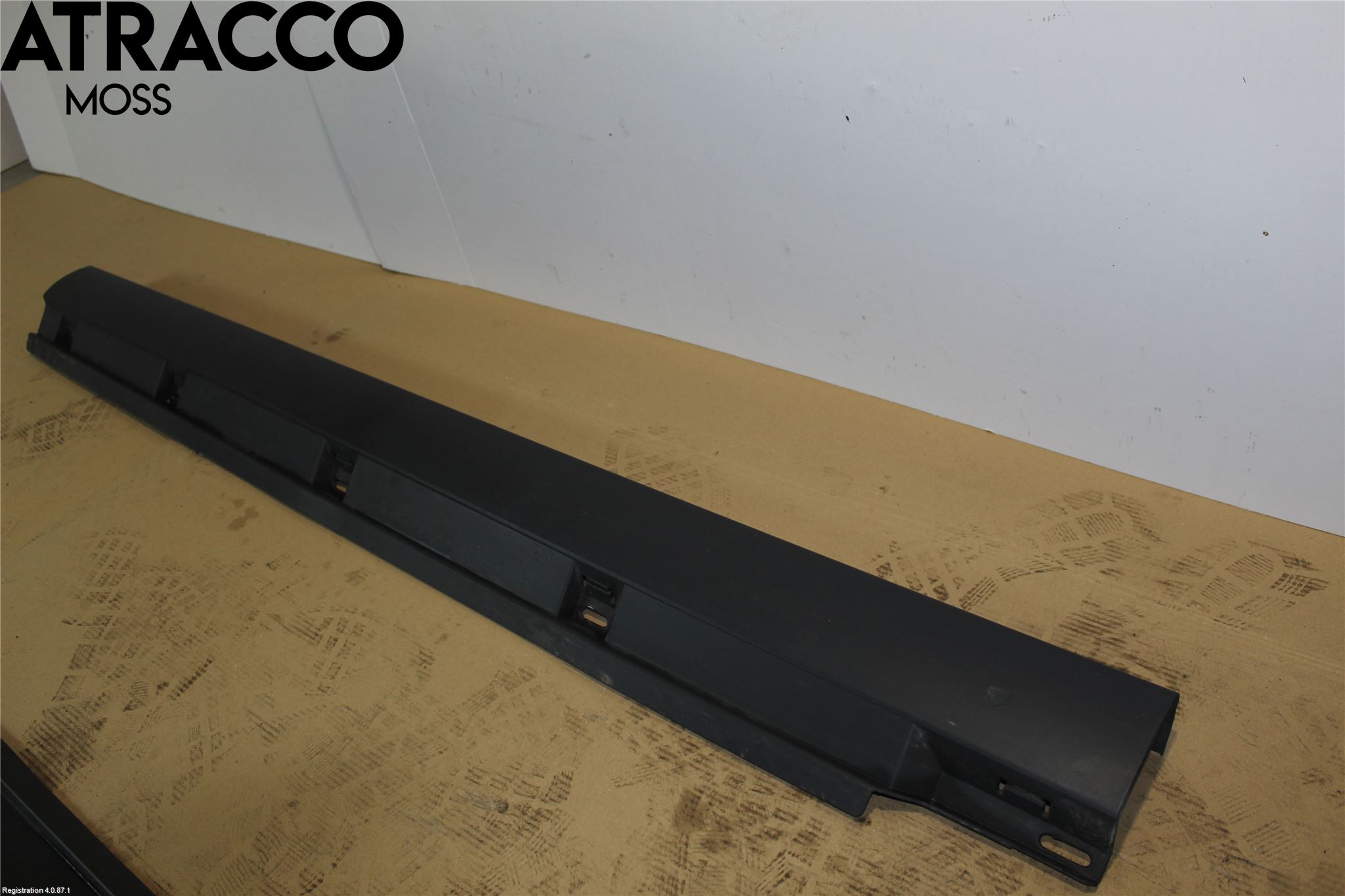 Volkswagen VW PASSAT 11-14 Kanalskjørt Venstre