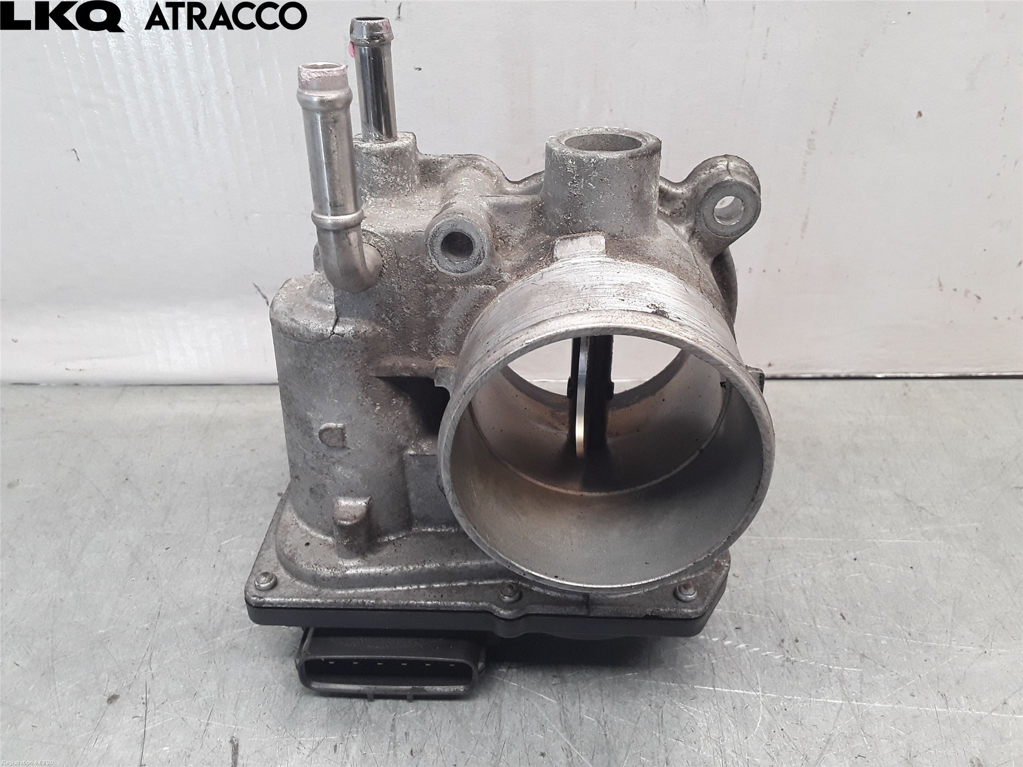 Toyota AVENSIS 09-15 Inns Spjeldhus