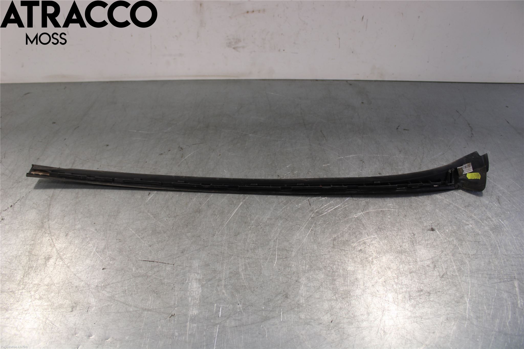 Mercedes-Benz MB E-KLASS (W212) 09-16 List Venstre Side