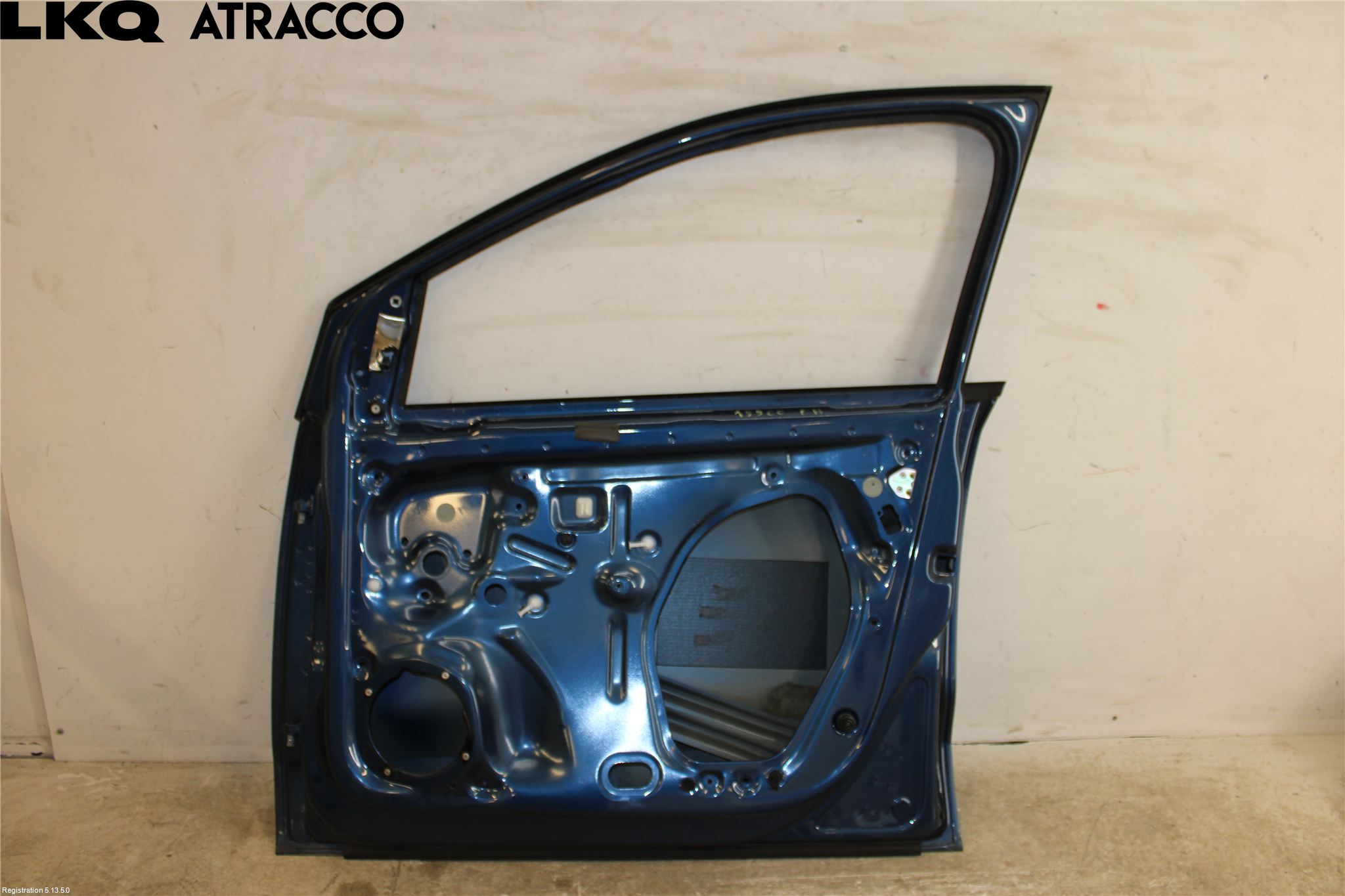 Volkswagen VW POLO 10-17 Dør 4D Foran Høyre