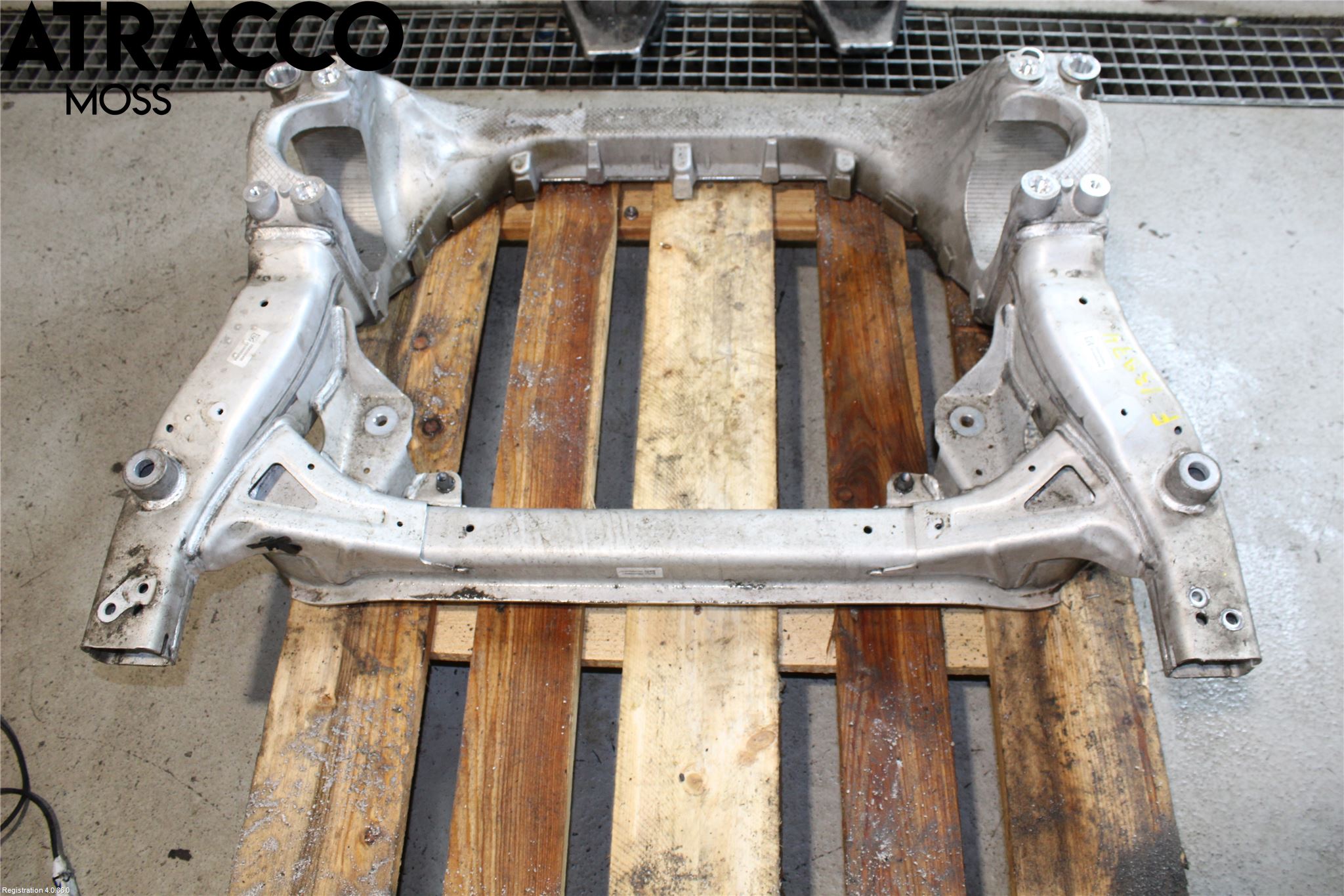 Mercedes-Benz MB EQC (N293) 20- Gearkasse Bjelke - Travers